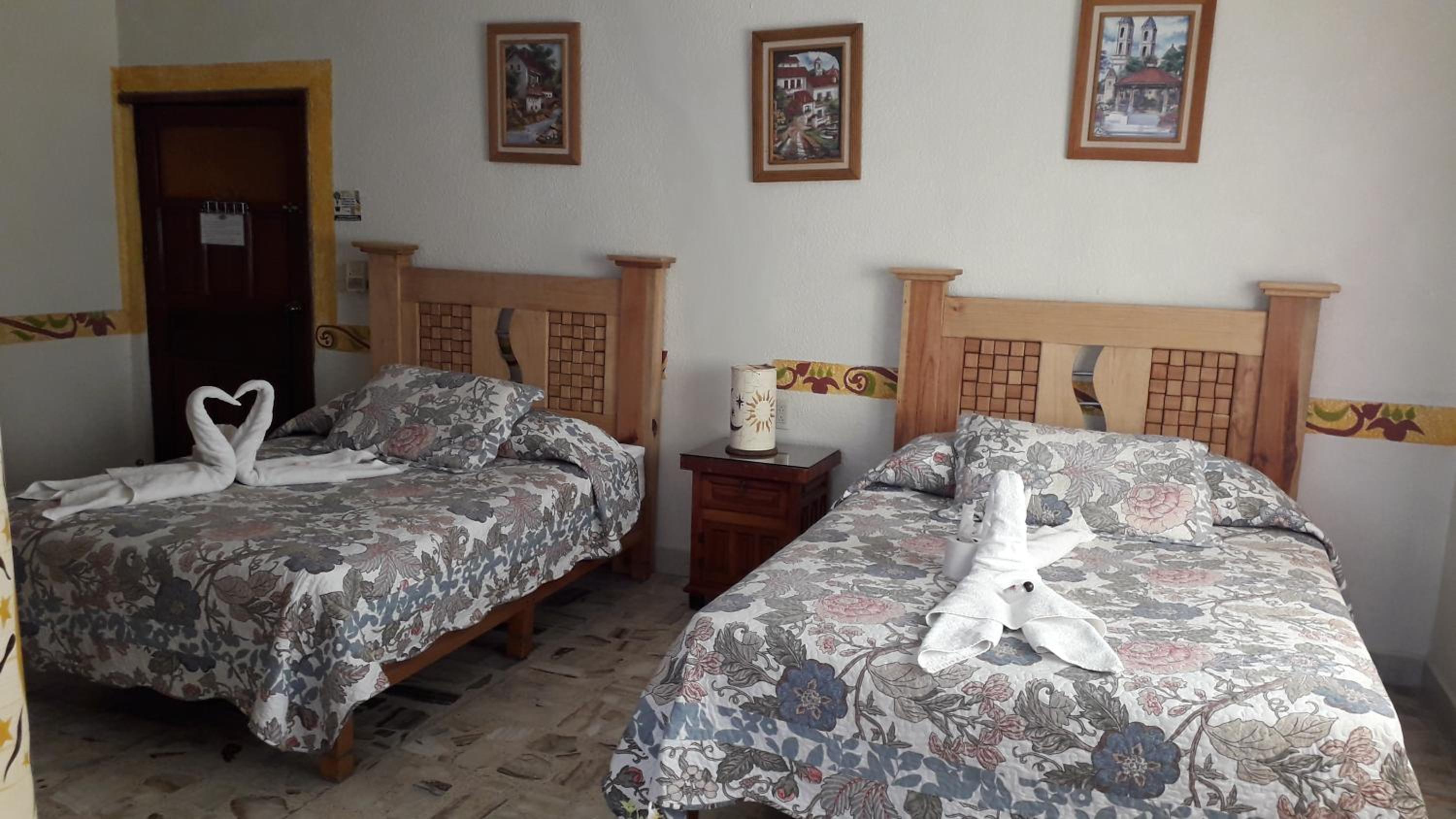 Double Room with Two Double Beds photo 3