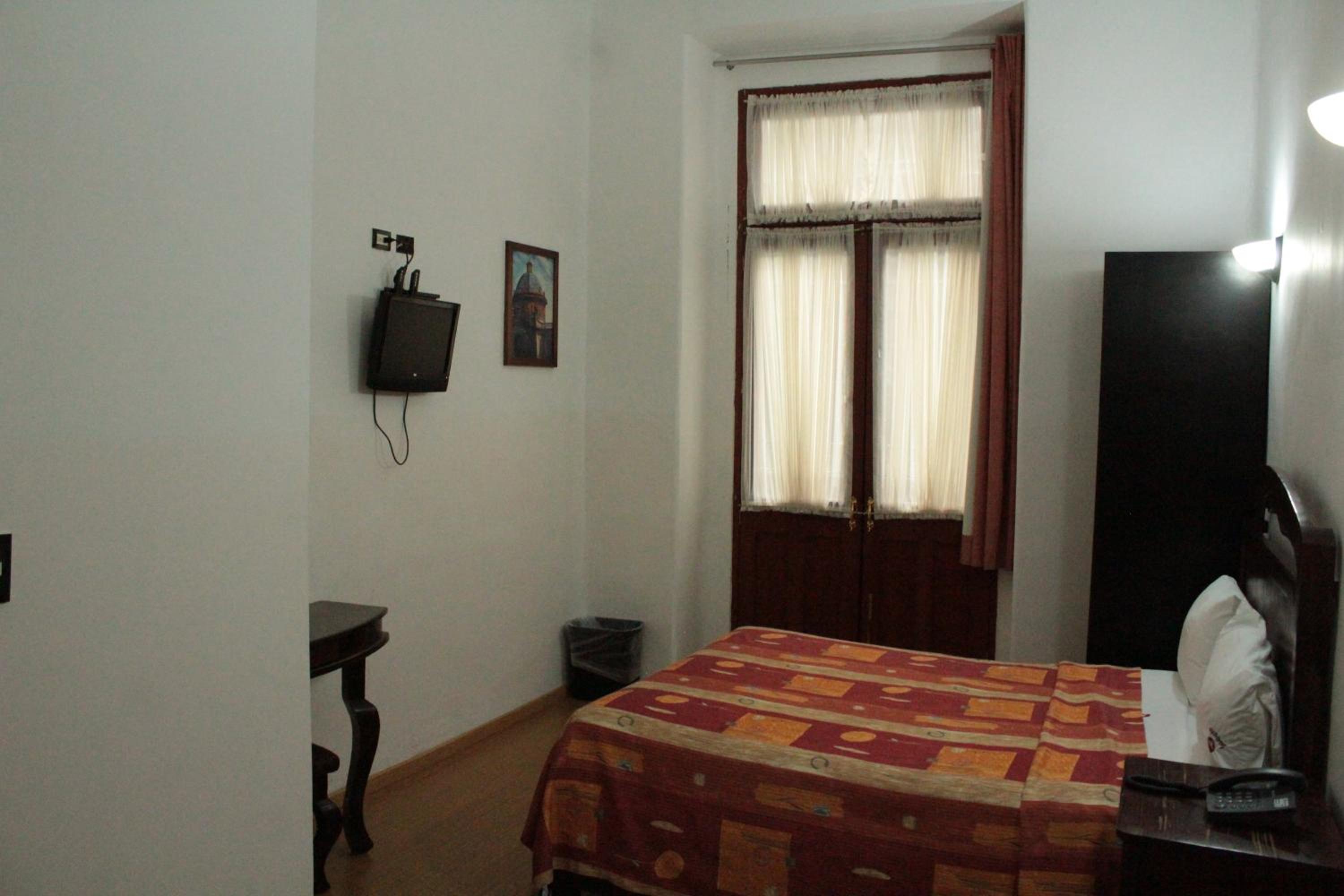 Standard Room photo 1