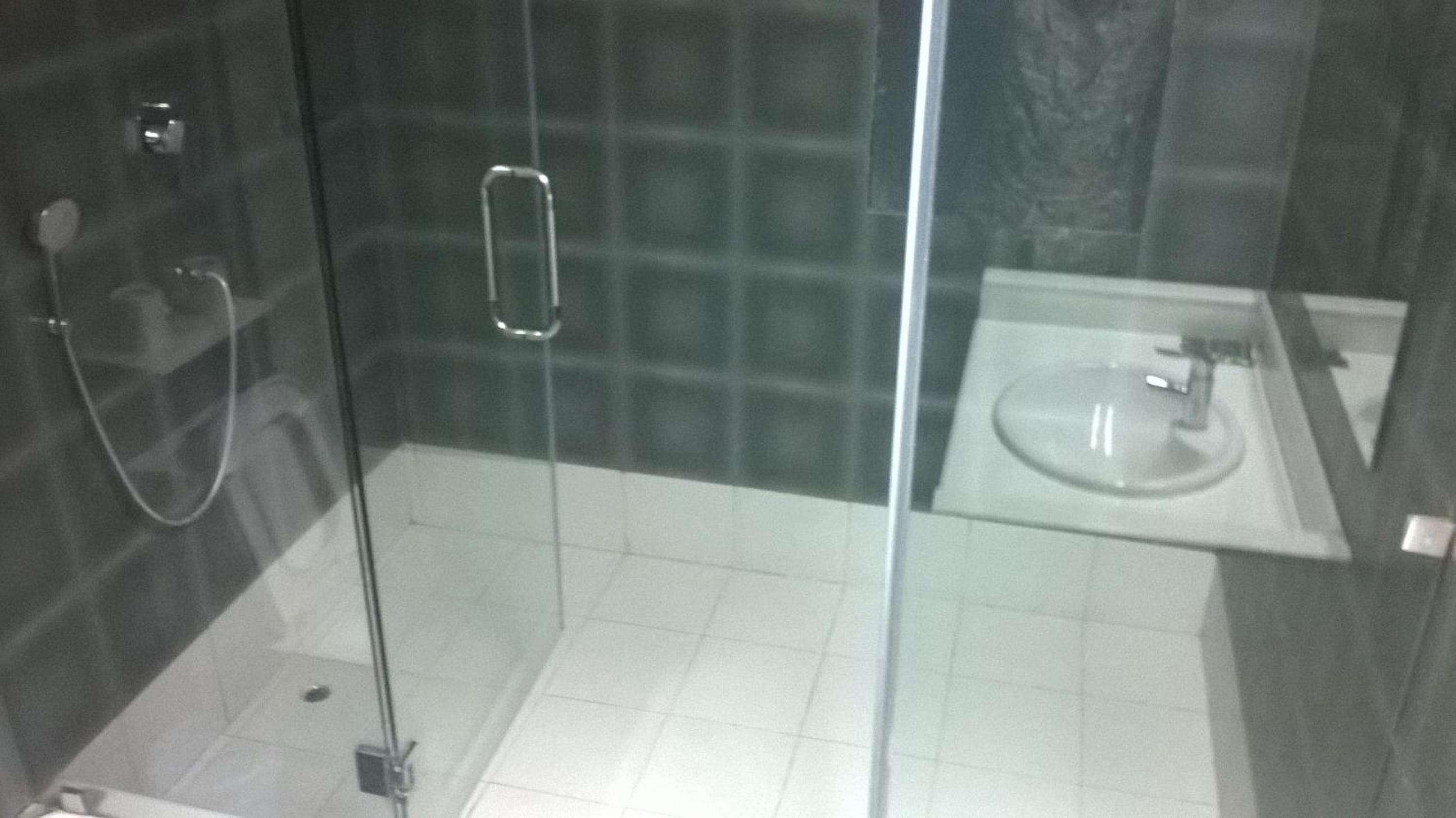 Deluxe Double Room (2 Adults + 1 Child)