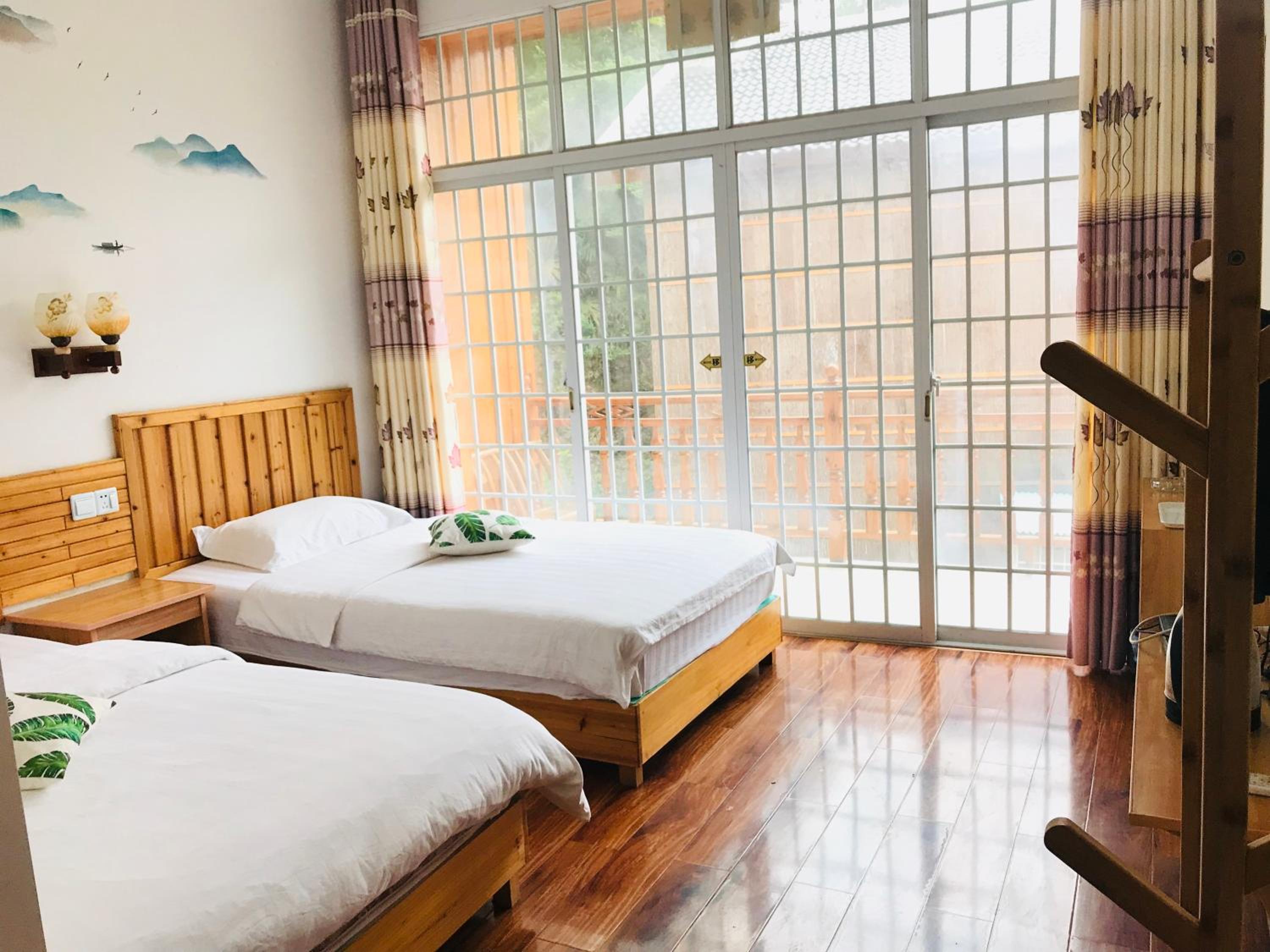 Twin Room with Balcony