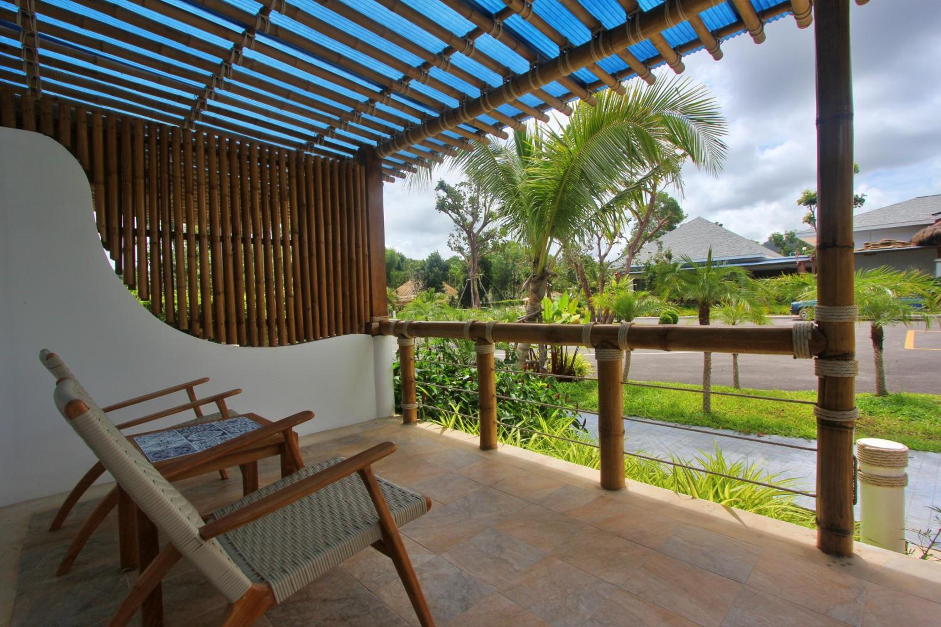Deluxe Villa with Restricted View - Photo 10