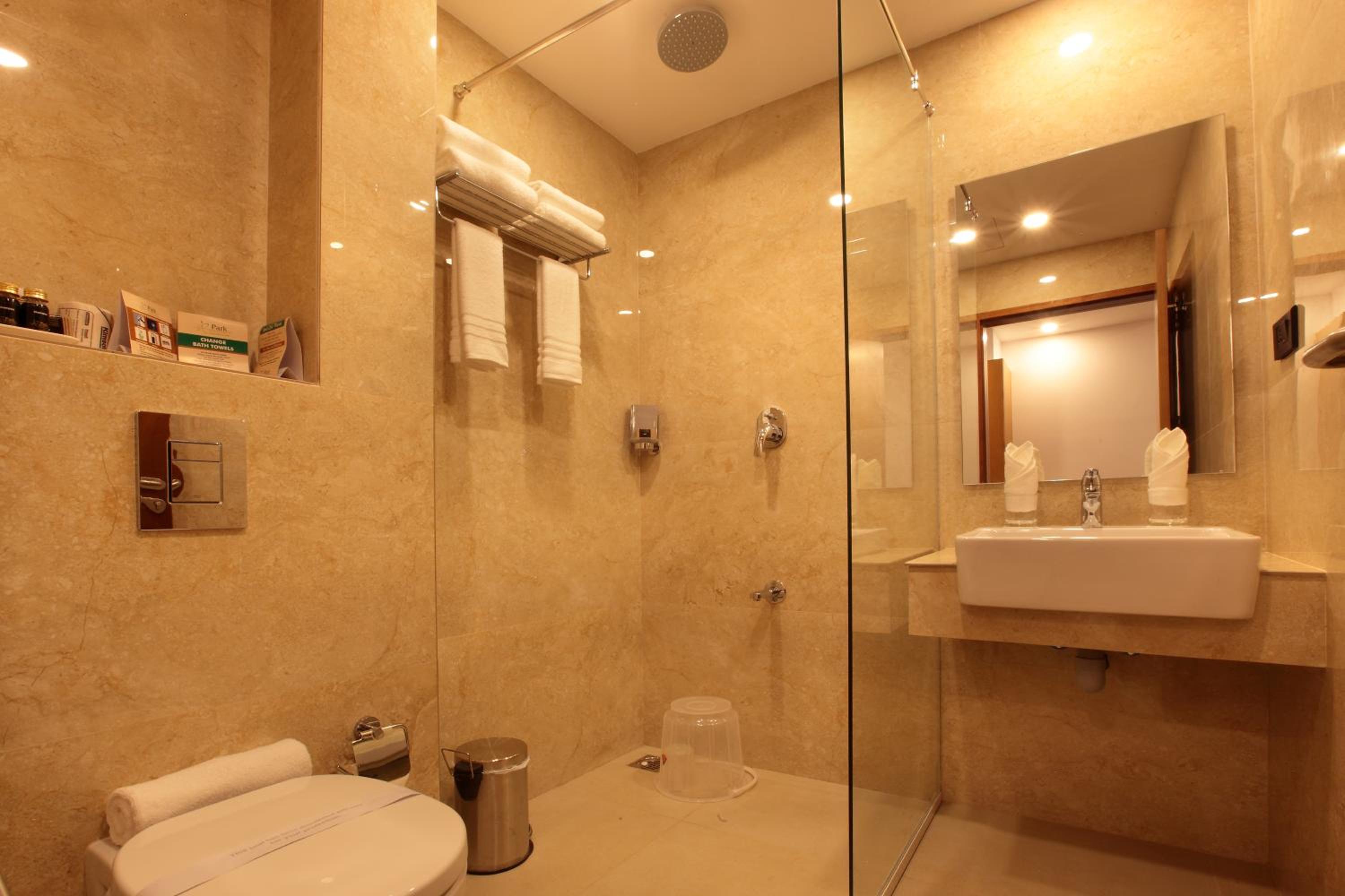 Deluxe Double Room - Photo 5