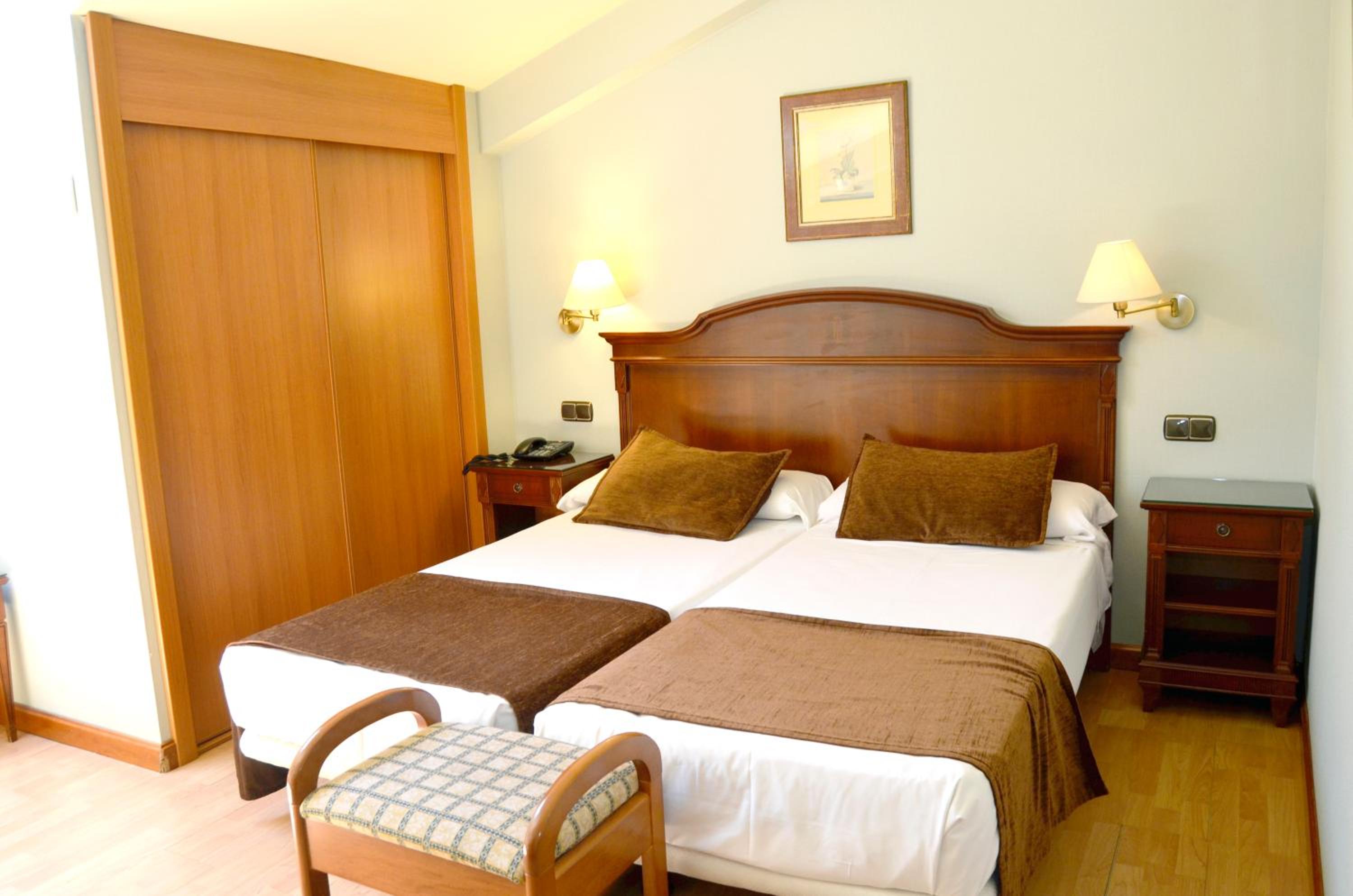 Twin Room - Mansard photo 2