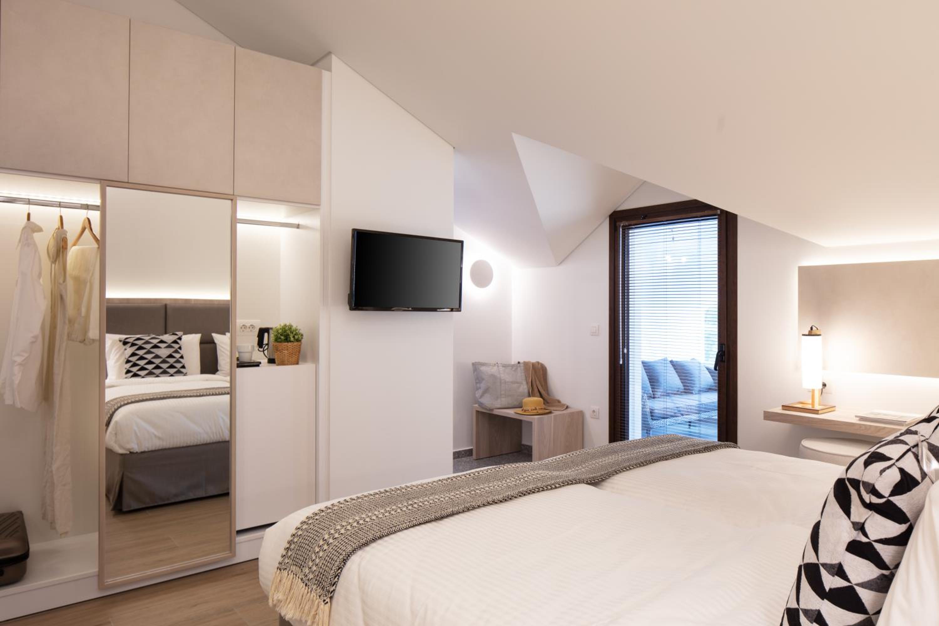 Superior Twin Room photo 3