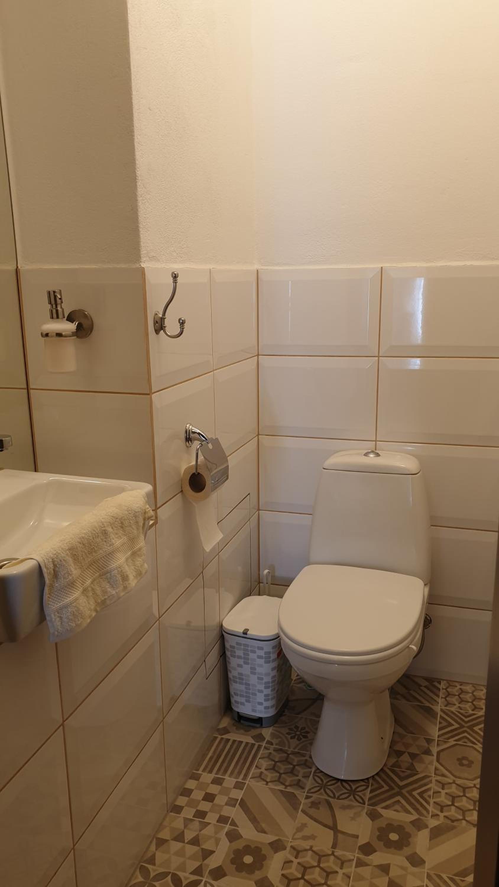Quintuple Room with Shared Bathroom photo 2