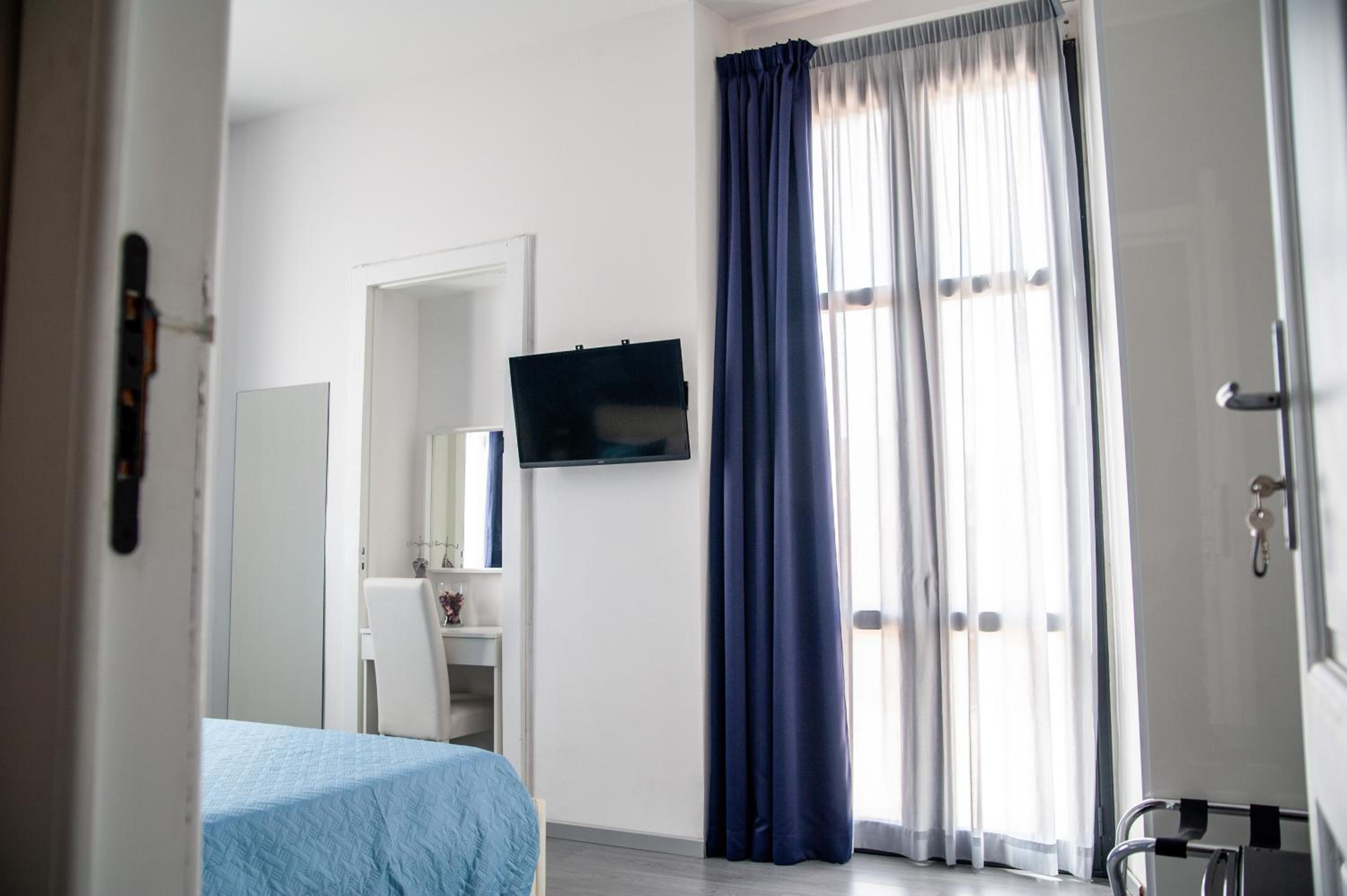 Double Room - Photo 45