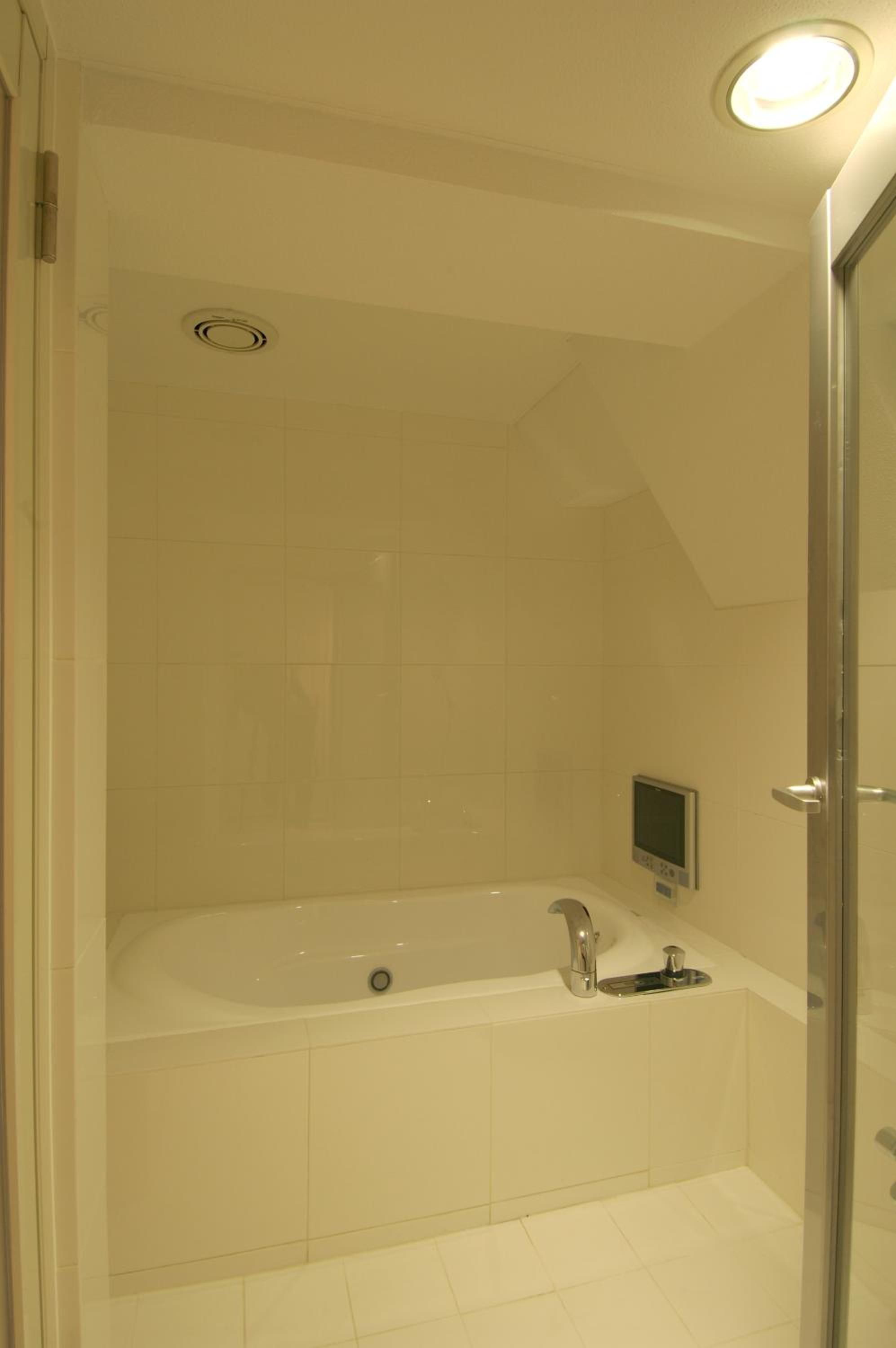 Economy Double Room photo 3