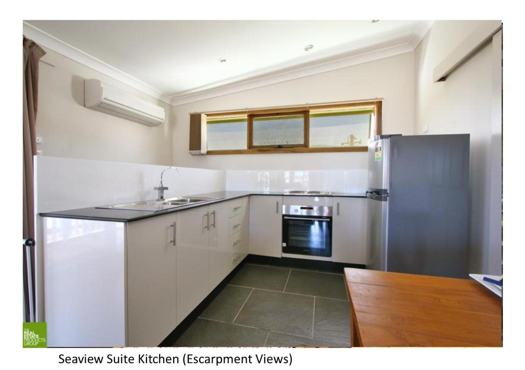 King Suite with Sea View photo 3
