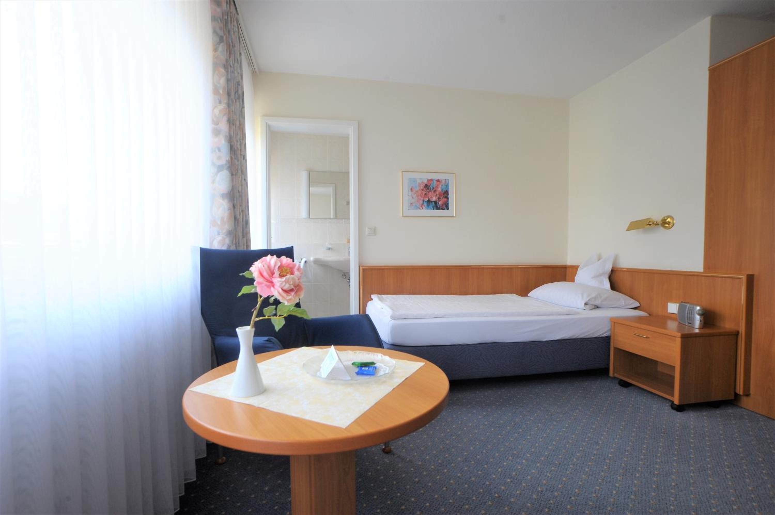 Single Room photo 1