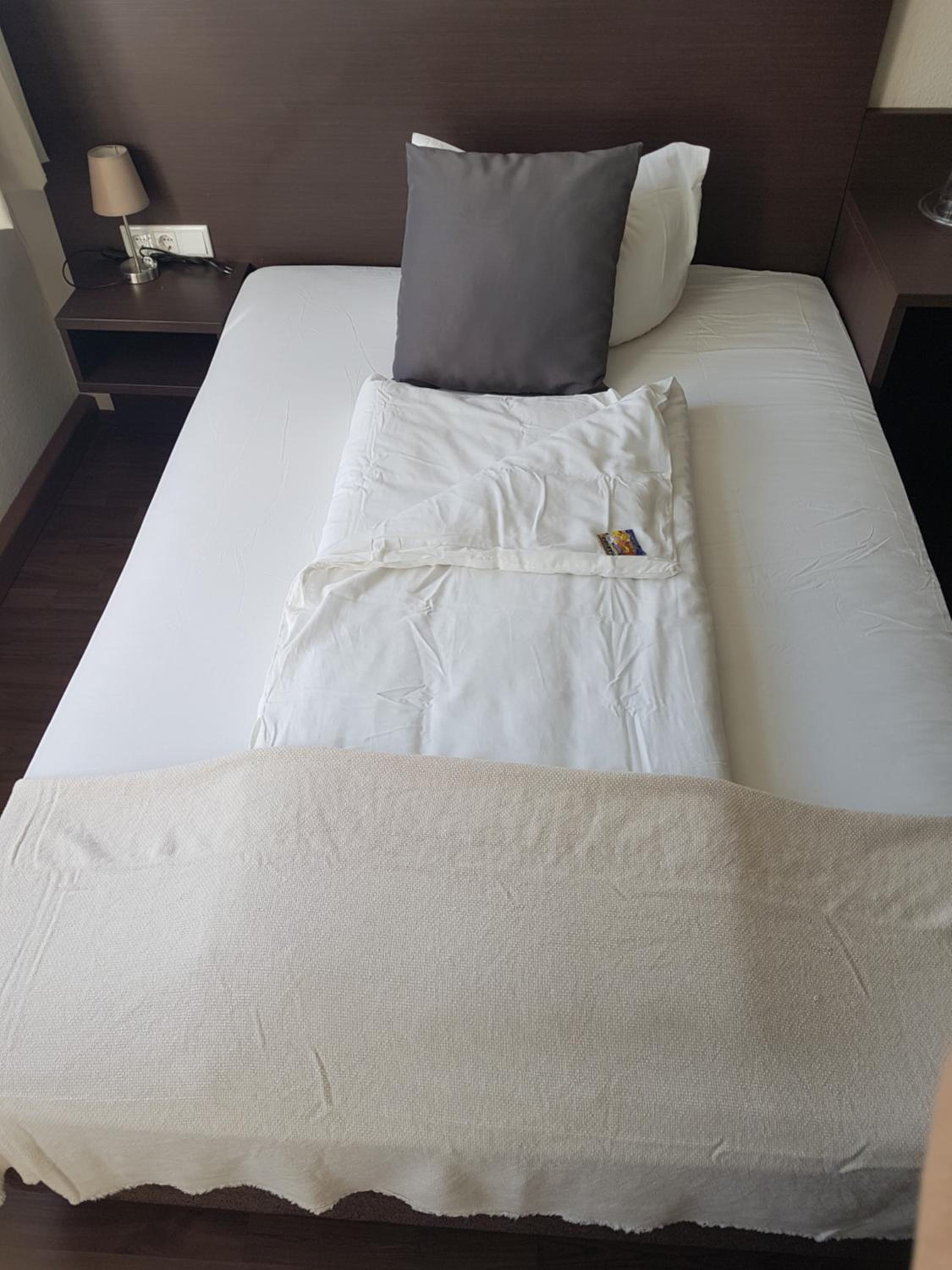 Single Room photo 2