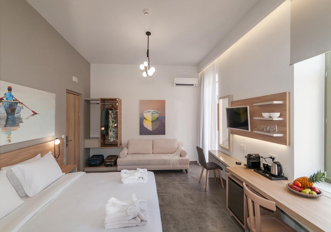 Deluxe Double or Twin Room with Balcony - Photo 6