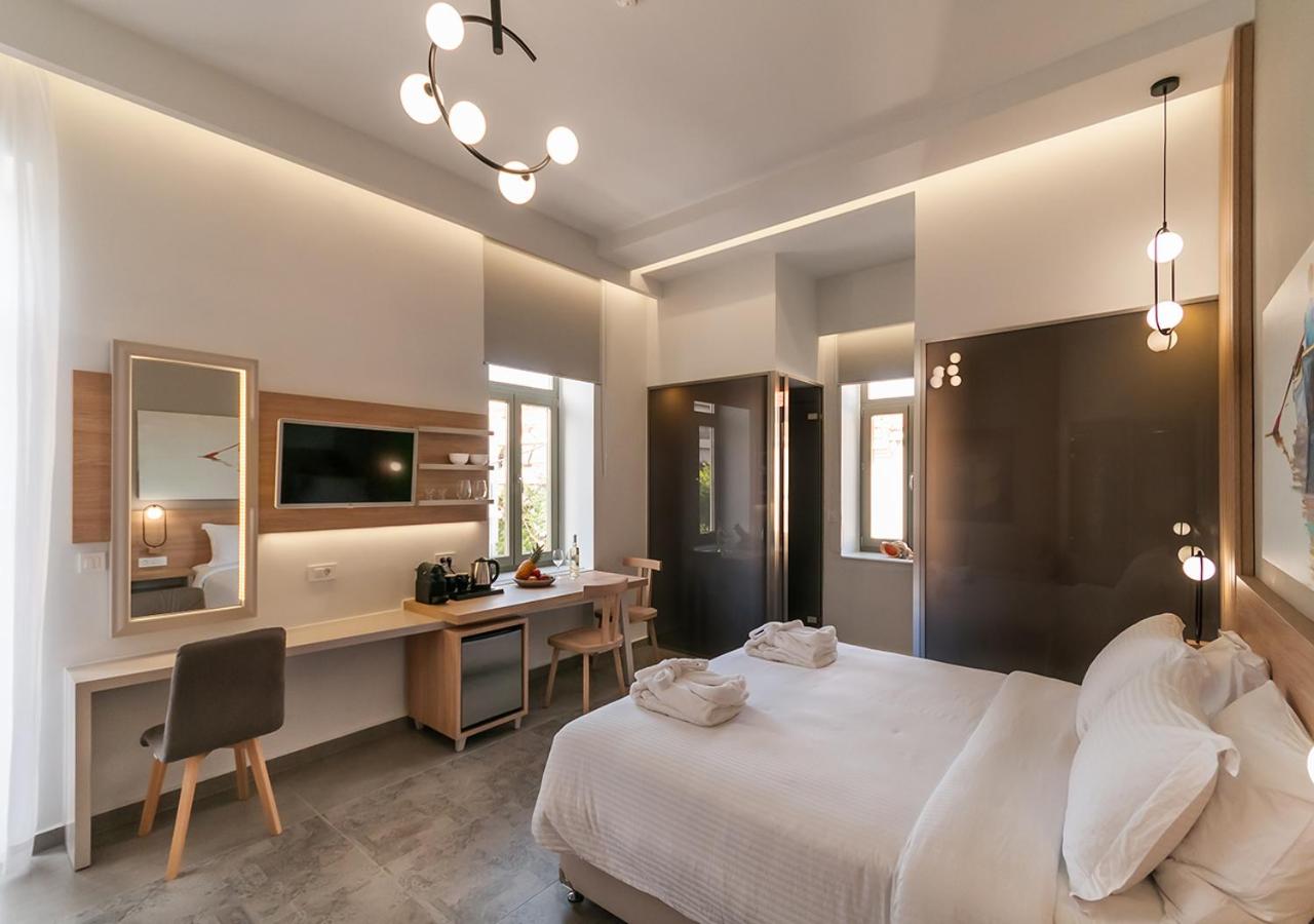 Deluxe Double or Twin Room with Balcony - Photo 8
