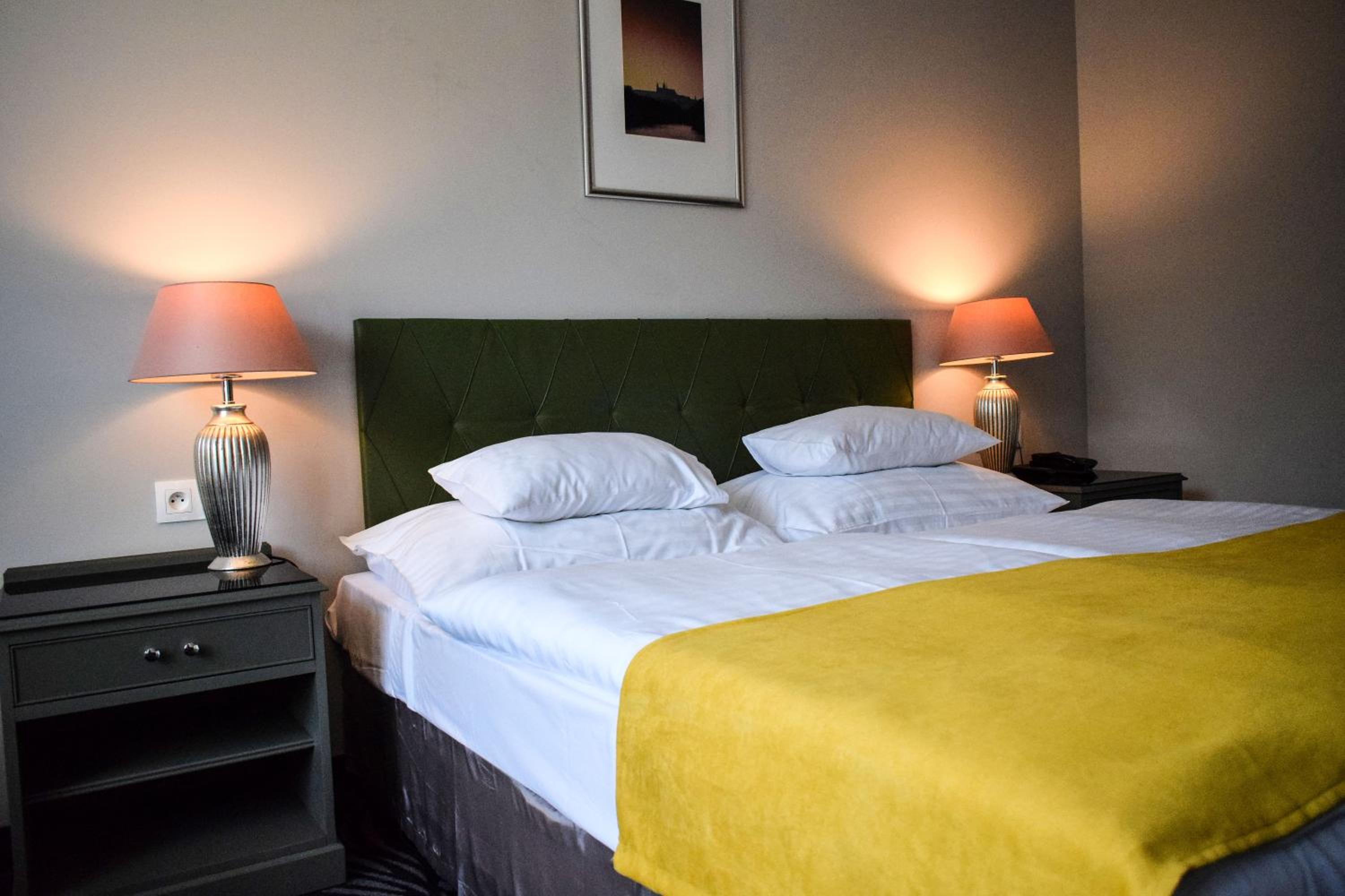 Comfort Triple Room