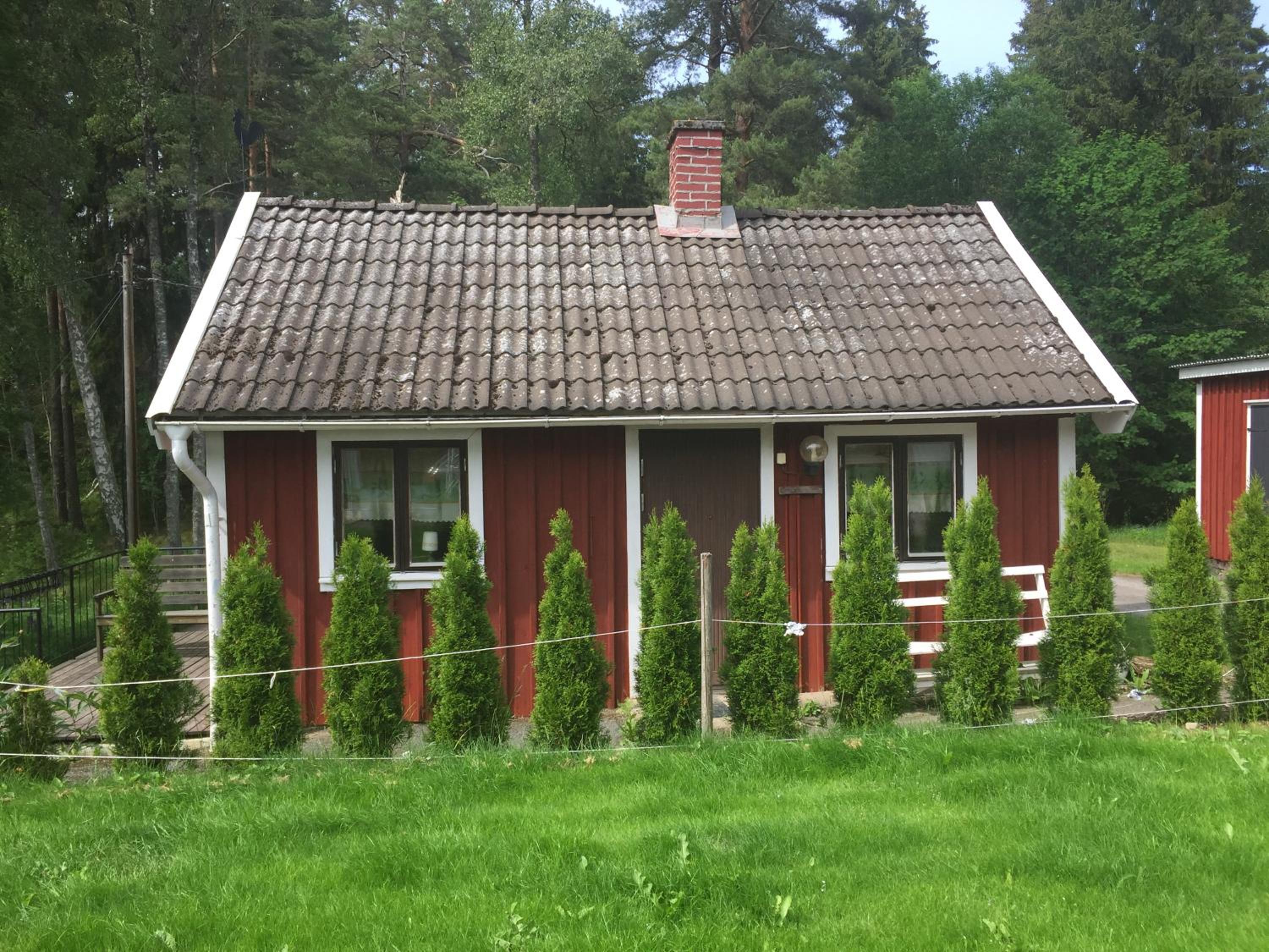 One-Bedroom House - Photo 1