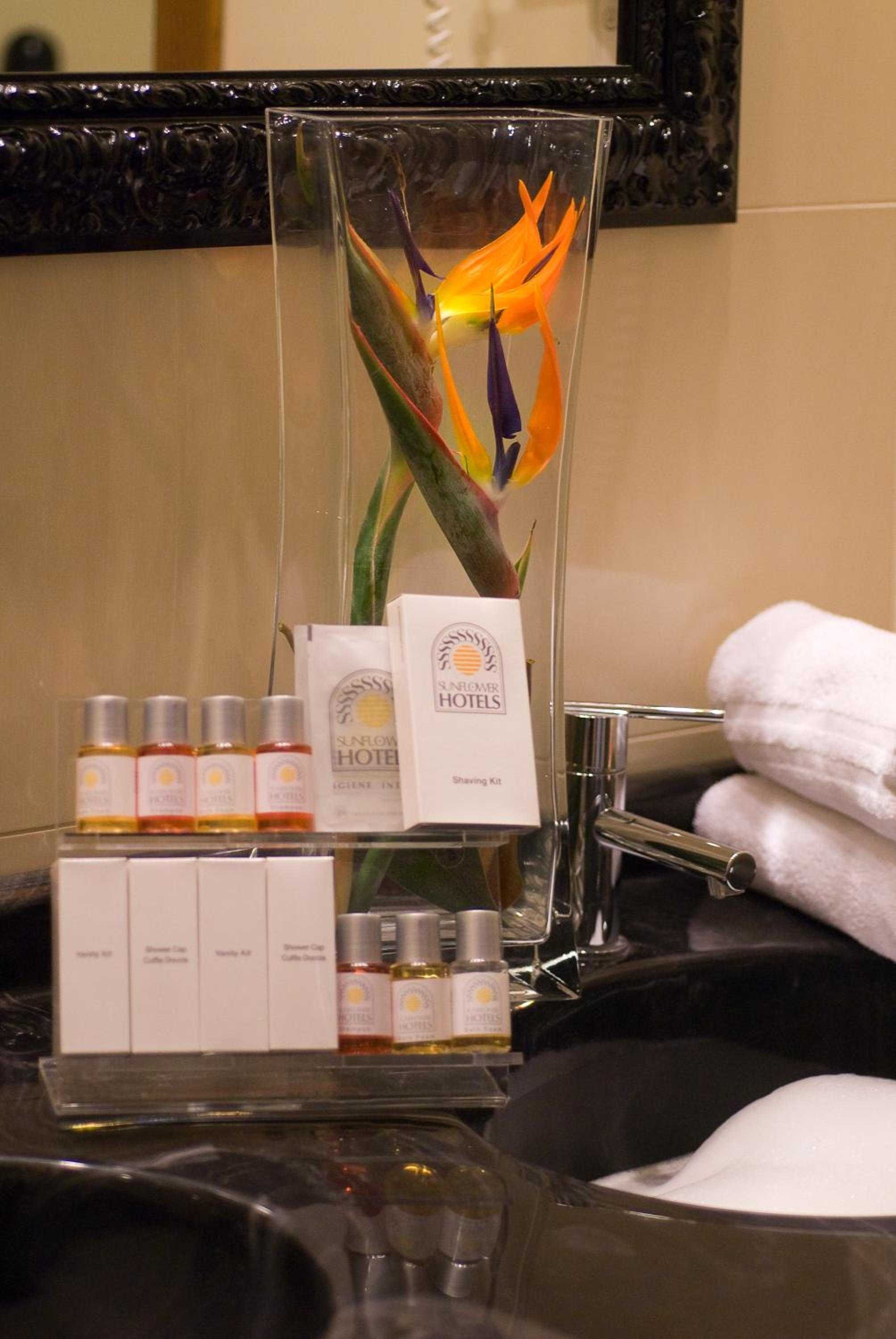 Double or Twin Room — the supplier's photographs — photo 6