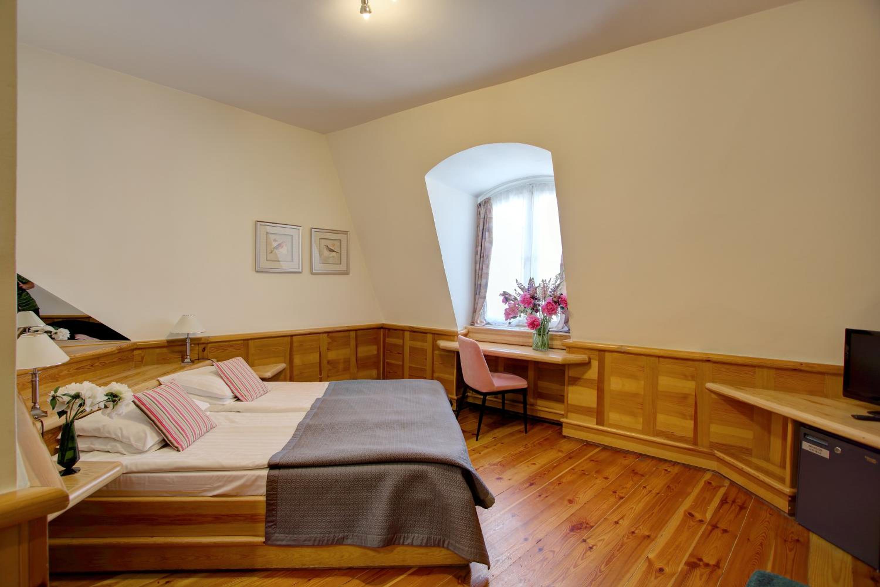 Standard Double Room - Photo 1