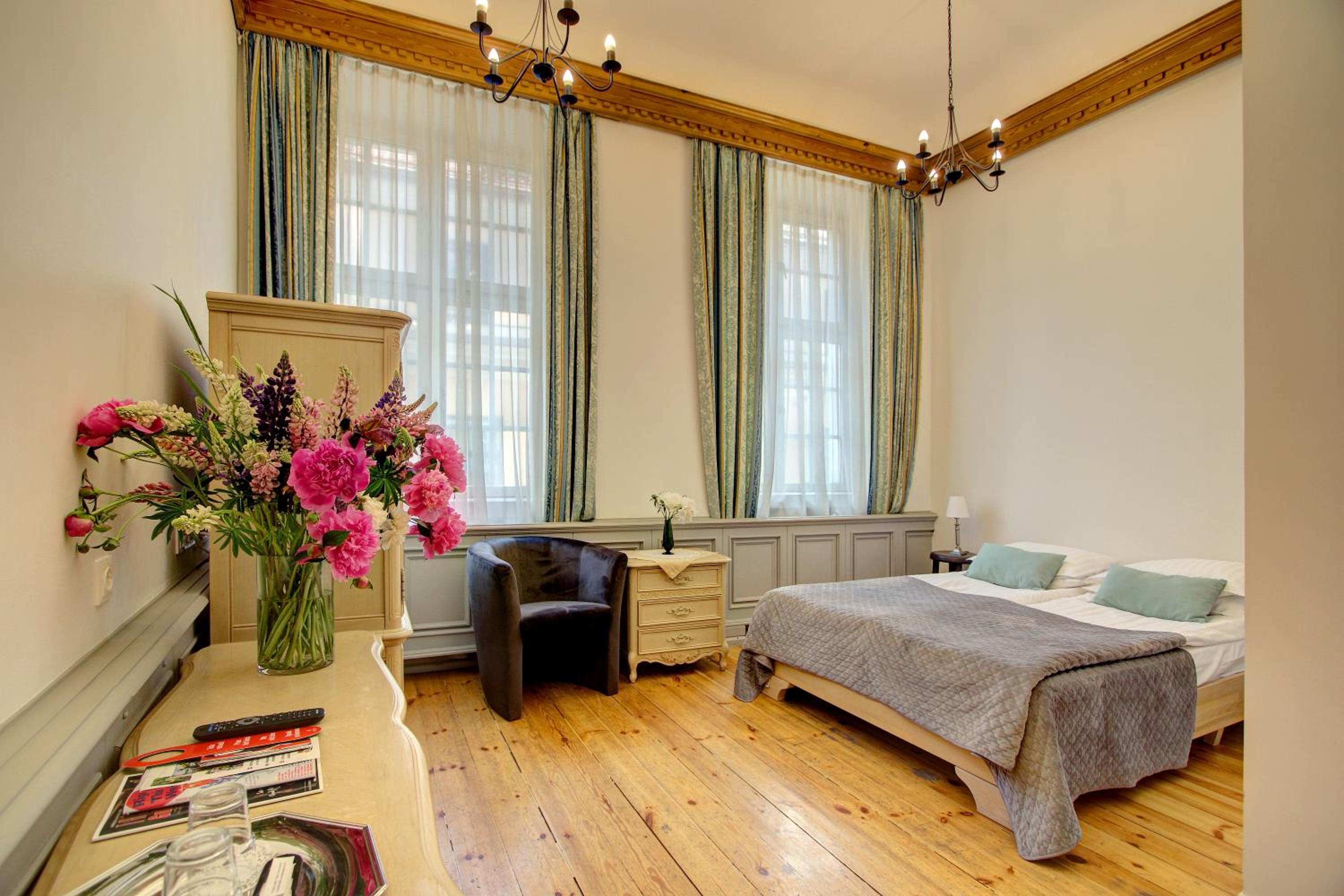 Economy Double Room - Photo 1