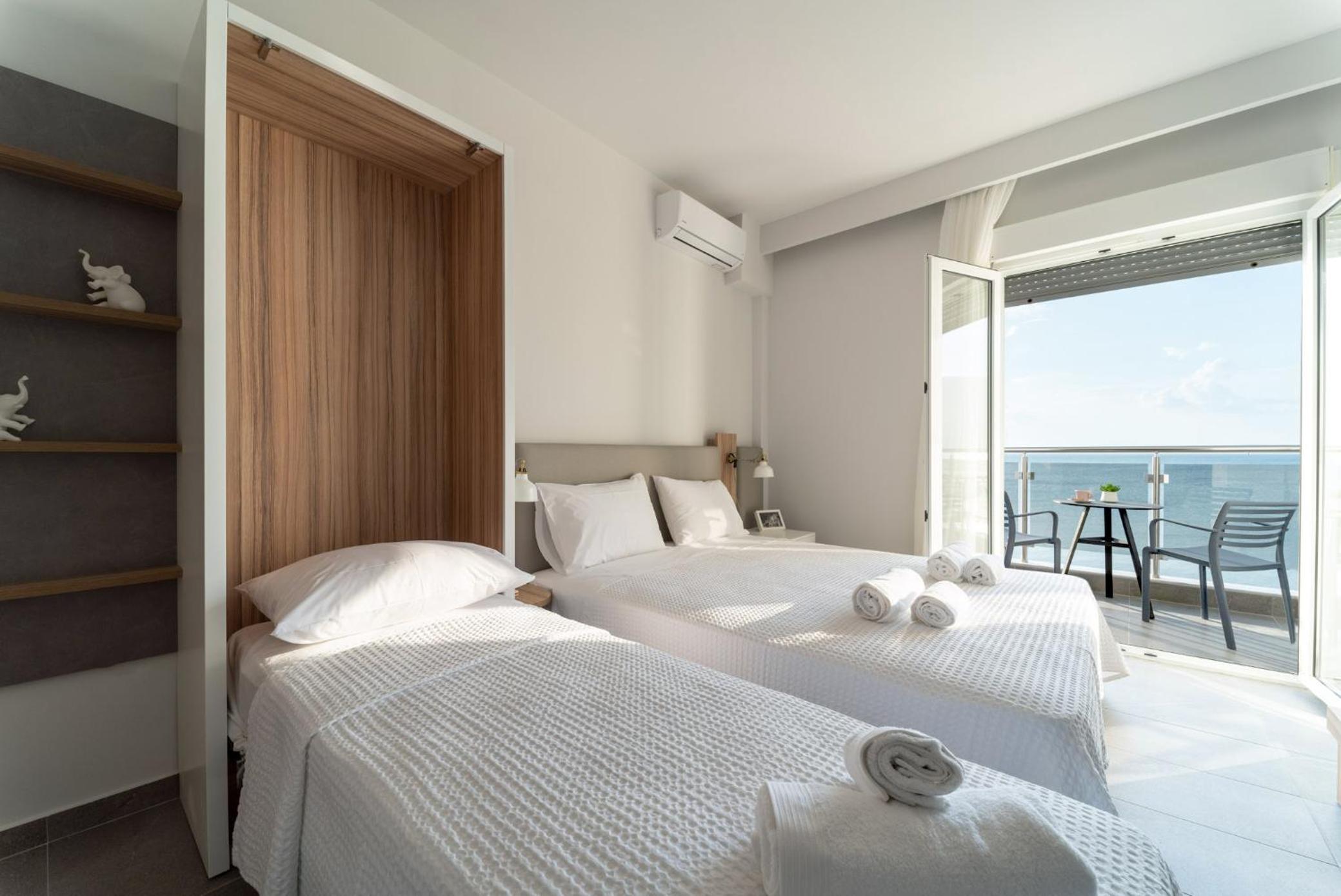 Studio with Sea View