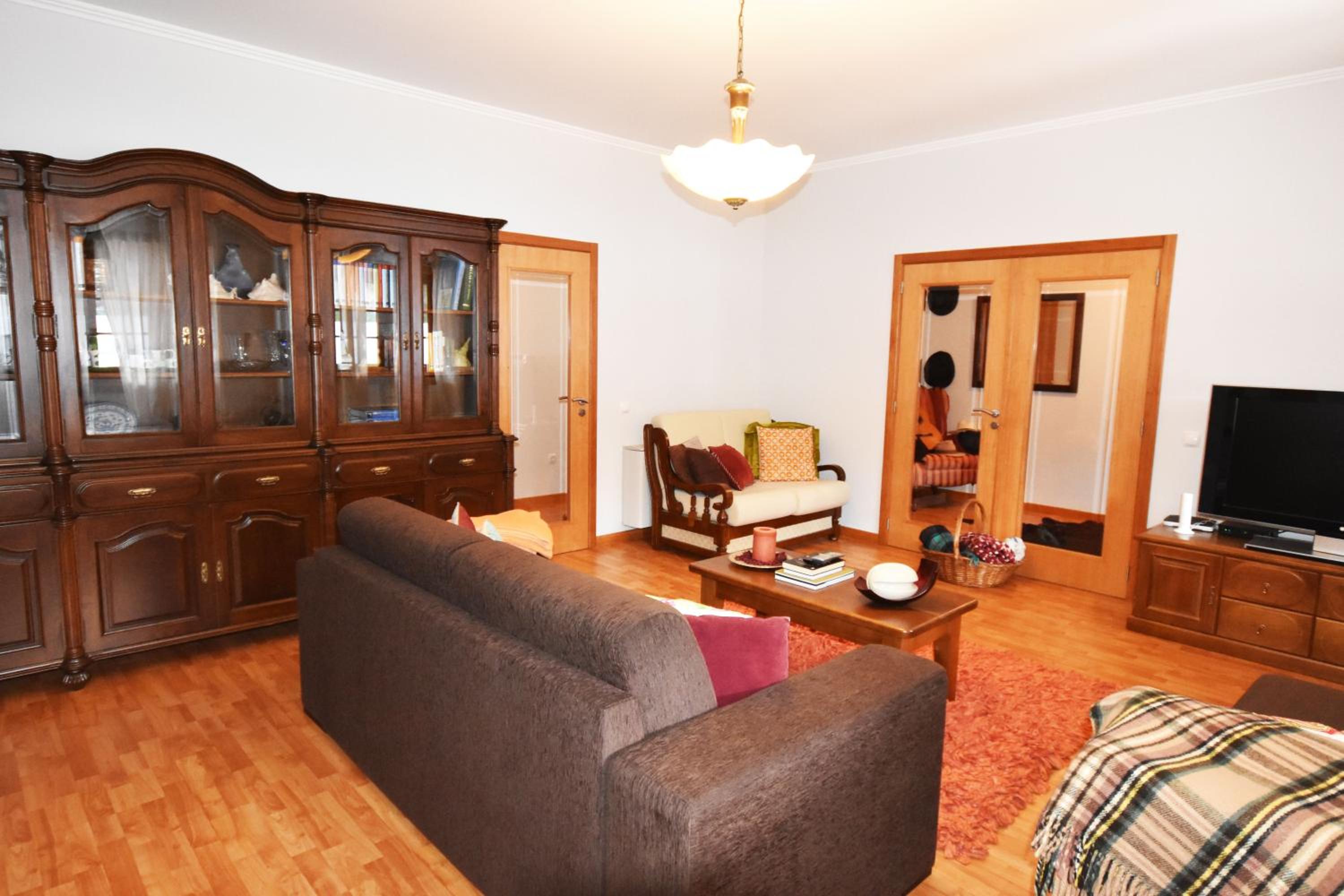 Three-Bedroom House - Photo 29