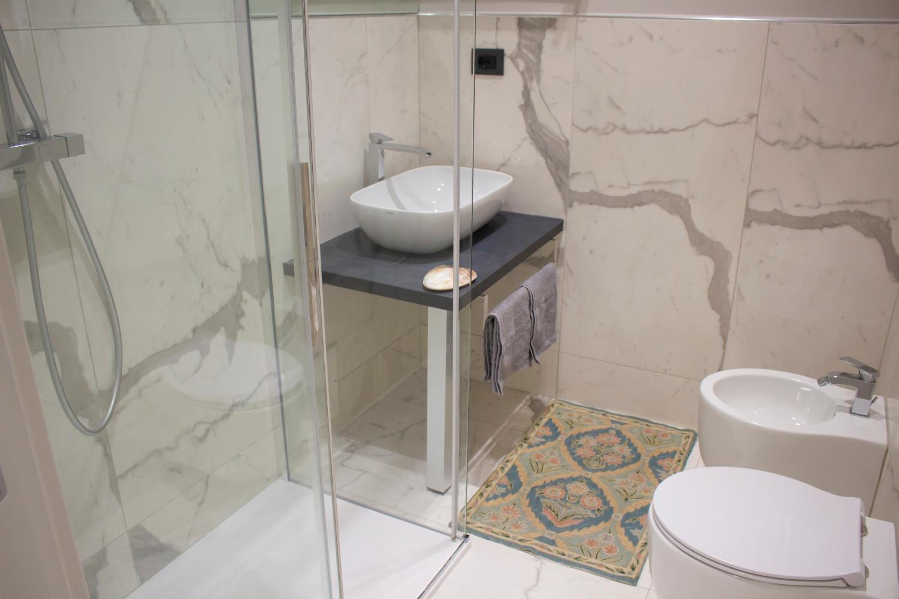 Double or Twin Room - Photo 16