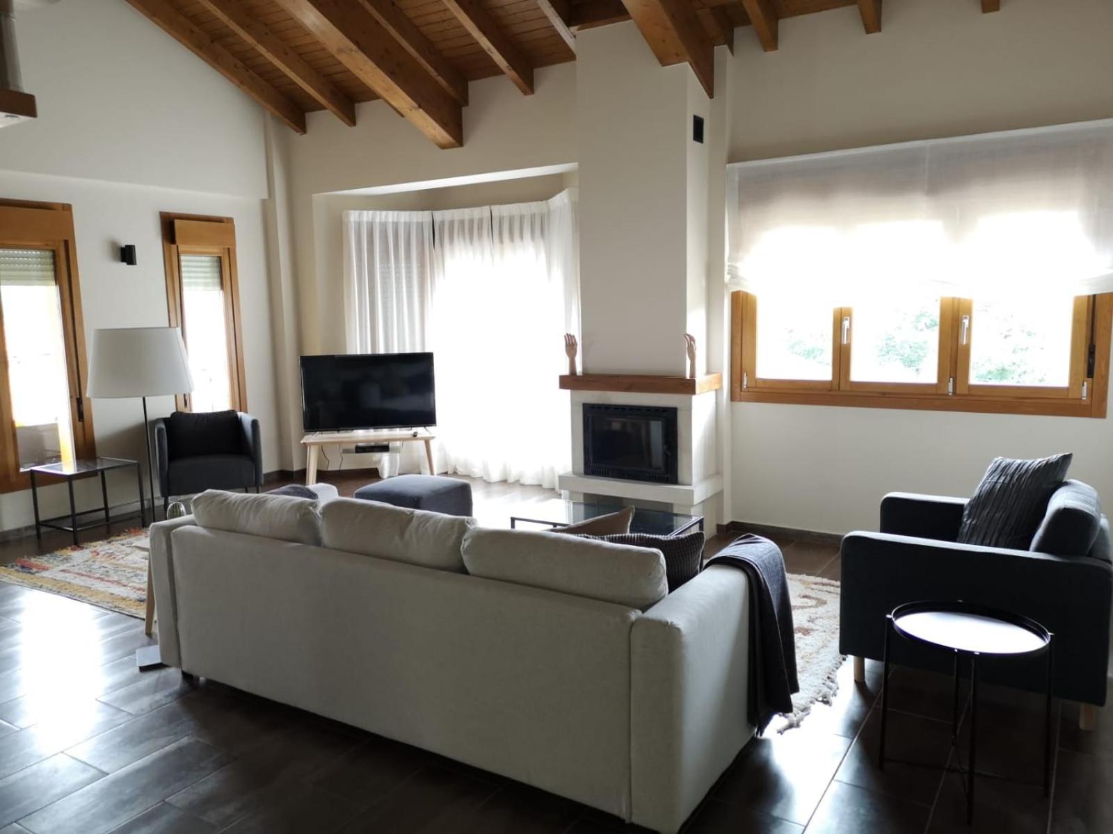 Superior Villa photo 3