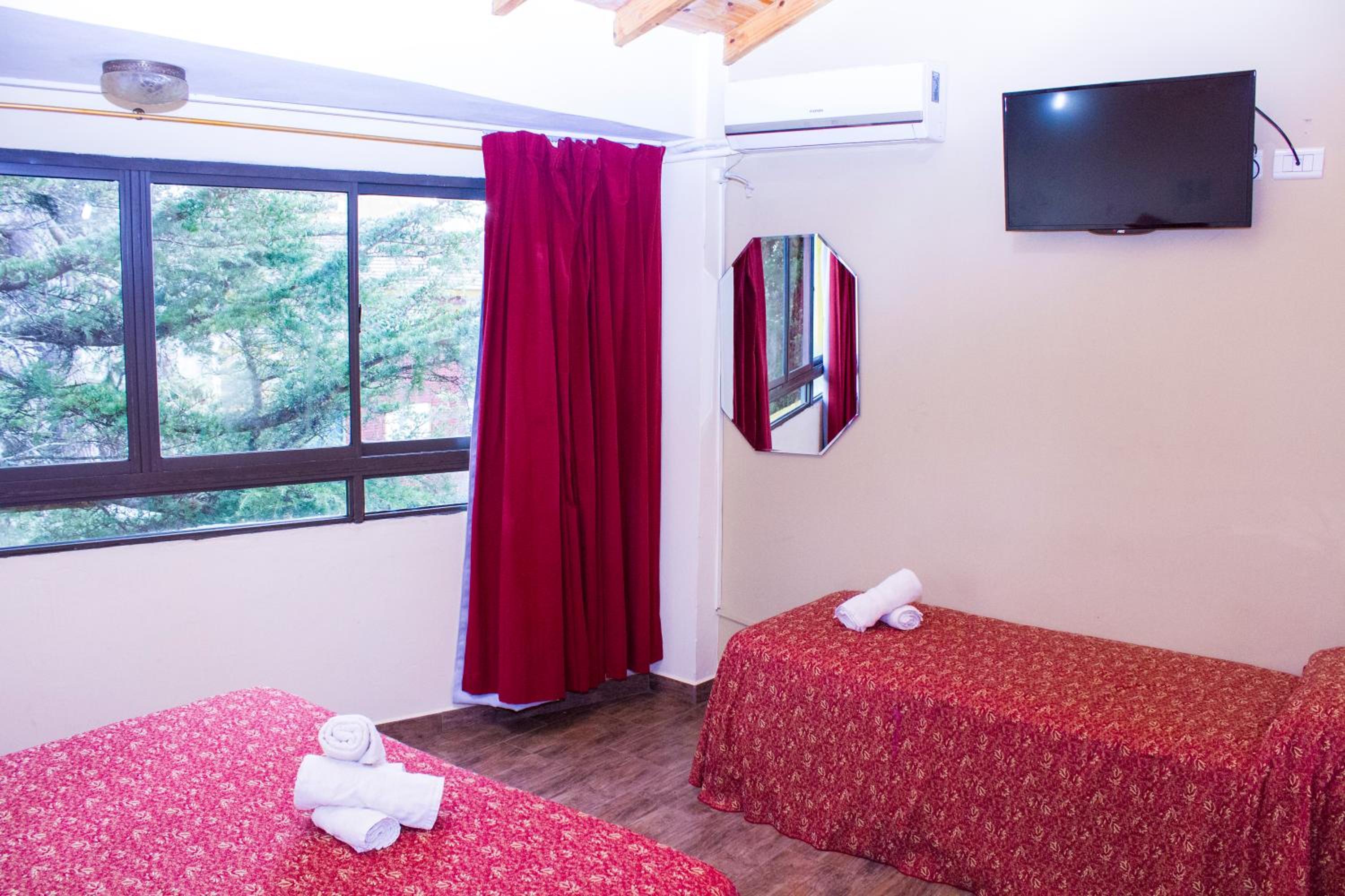 Superior Triple Room photo 3