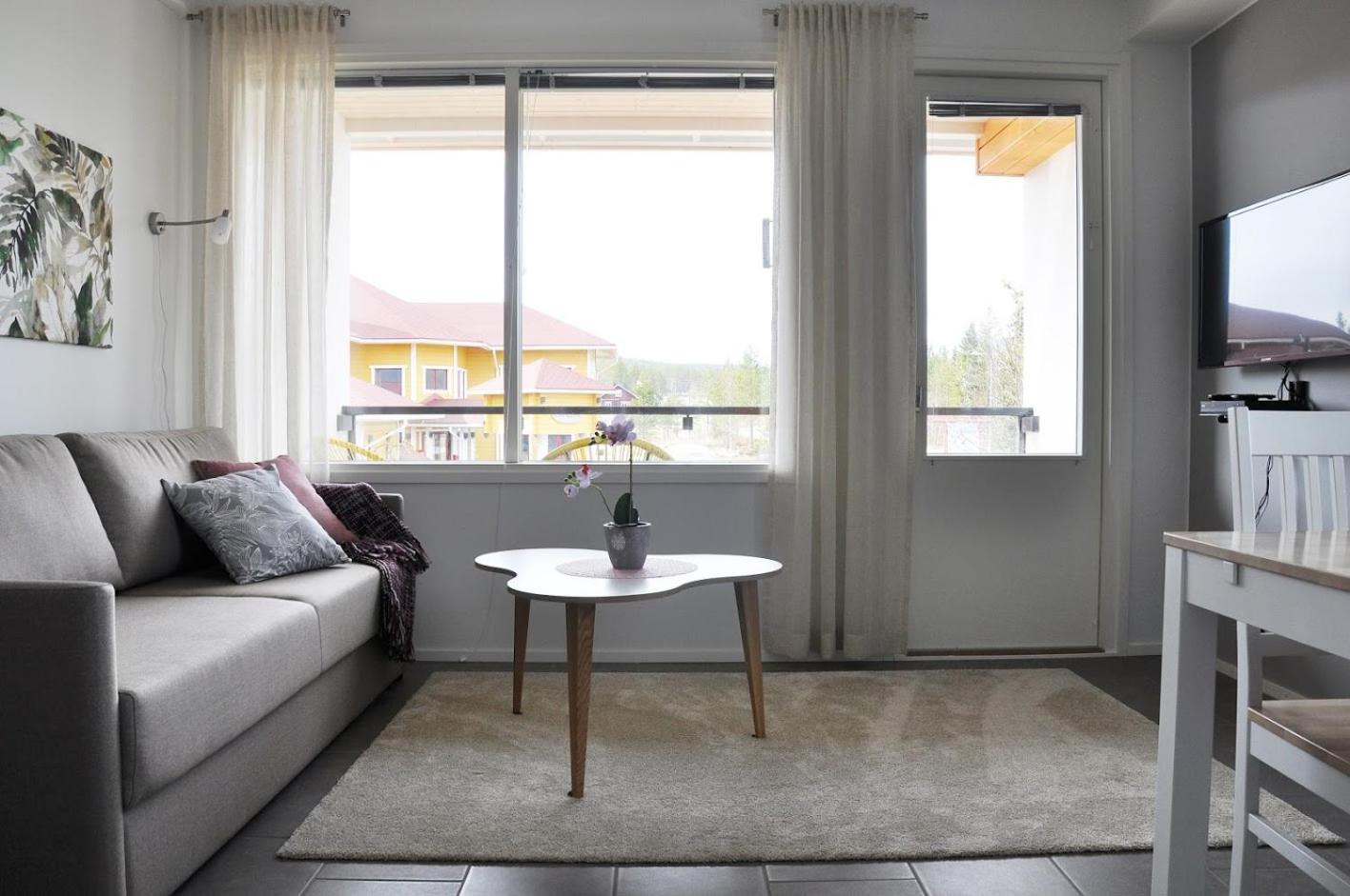One-Bedroom Apartment with Sauna - Photo 6