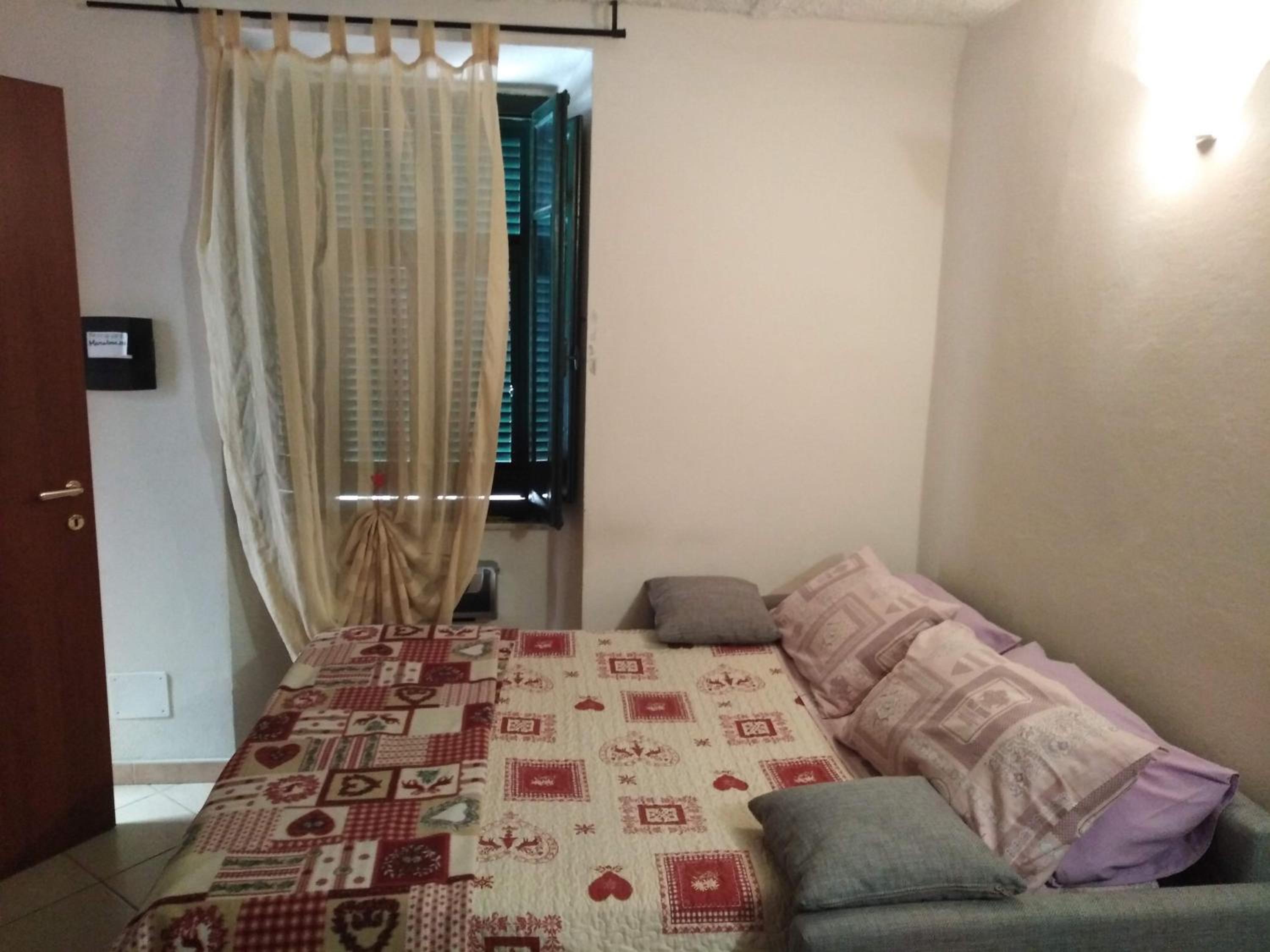 Deluxe Room - Photo 7