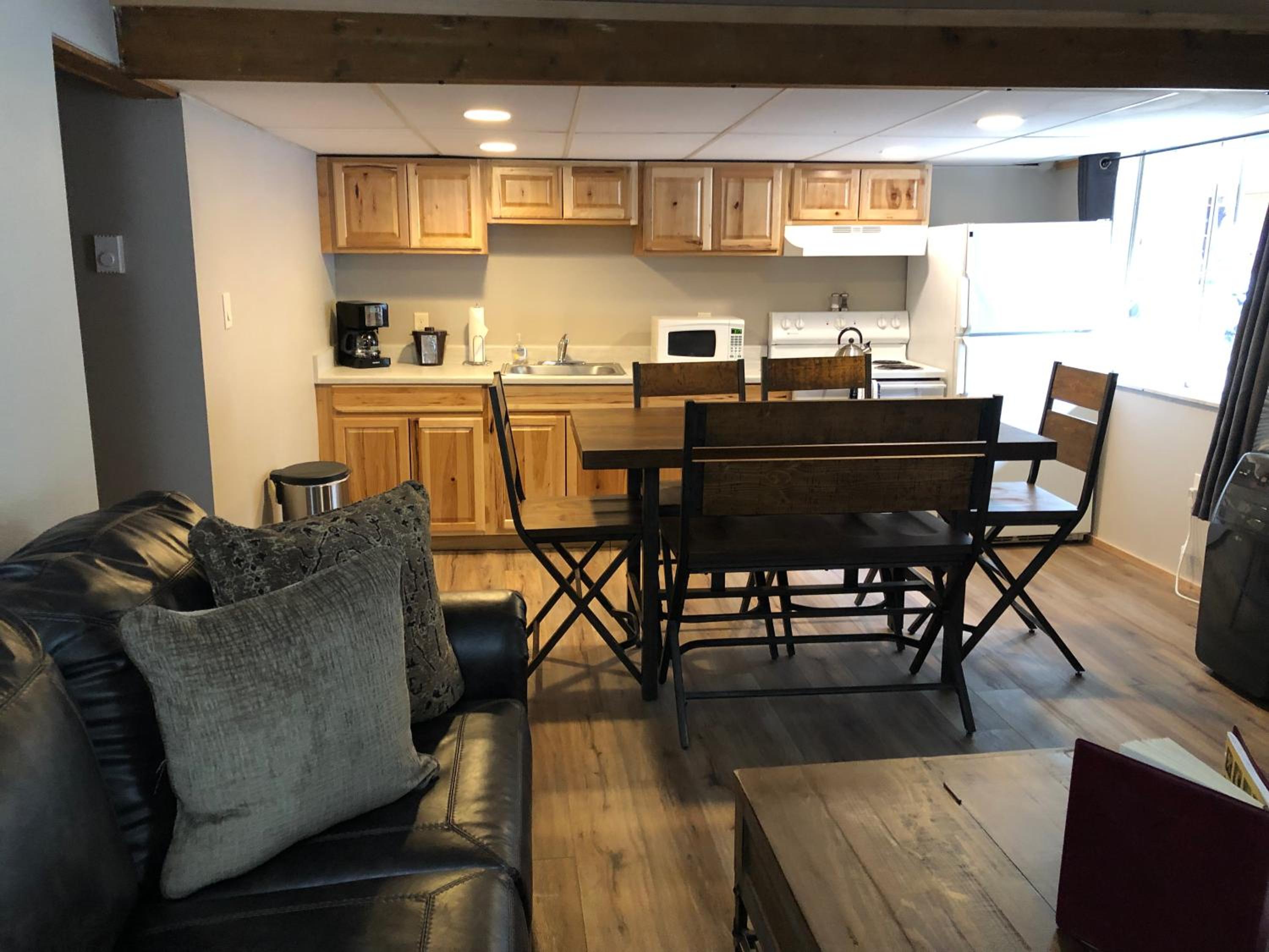Two-Bedroom Suite photo 3