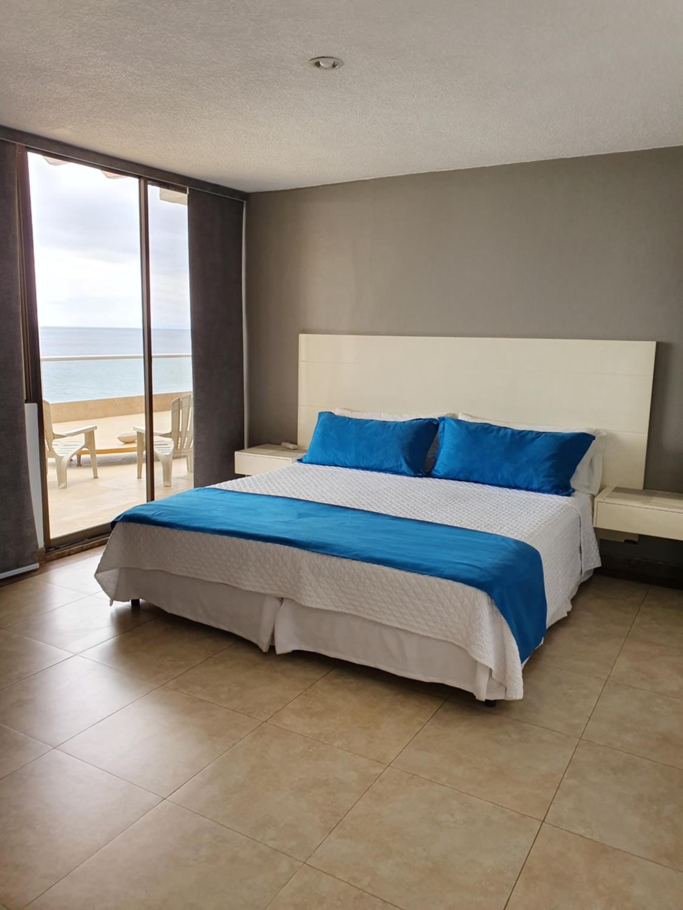 Apartment with Sea View photo 1