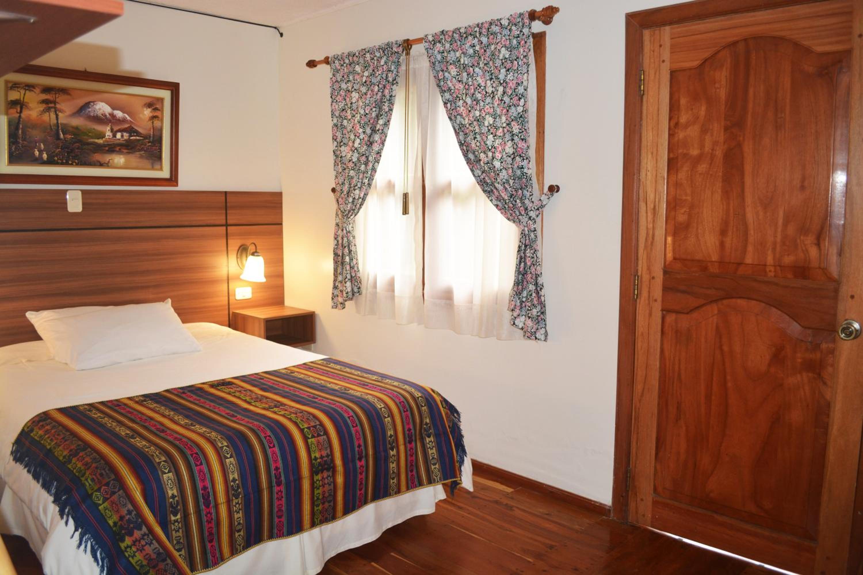 Superior Twin Room with Garden View photo 3