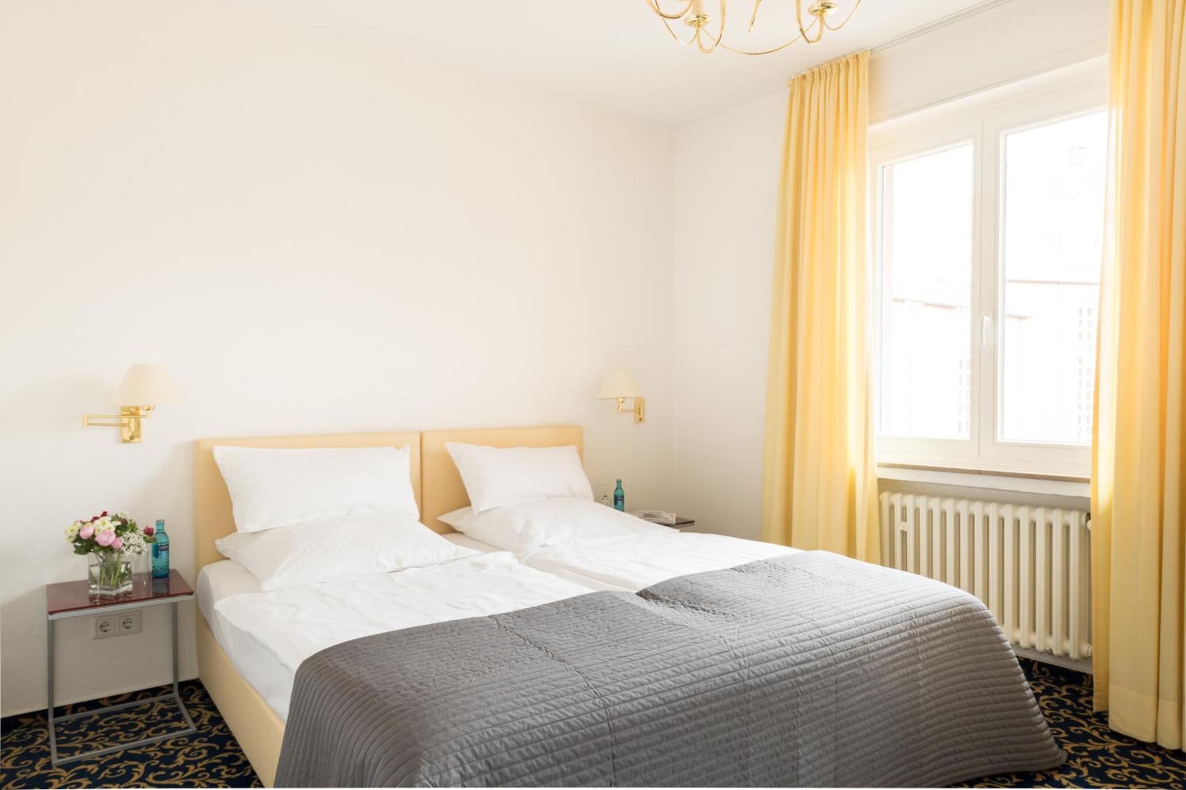 Double Room - Photo 15