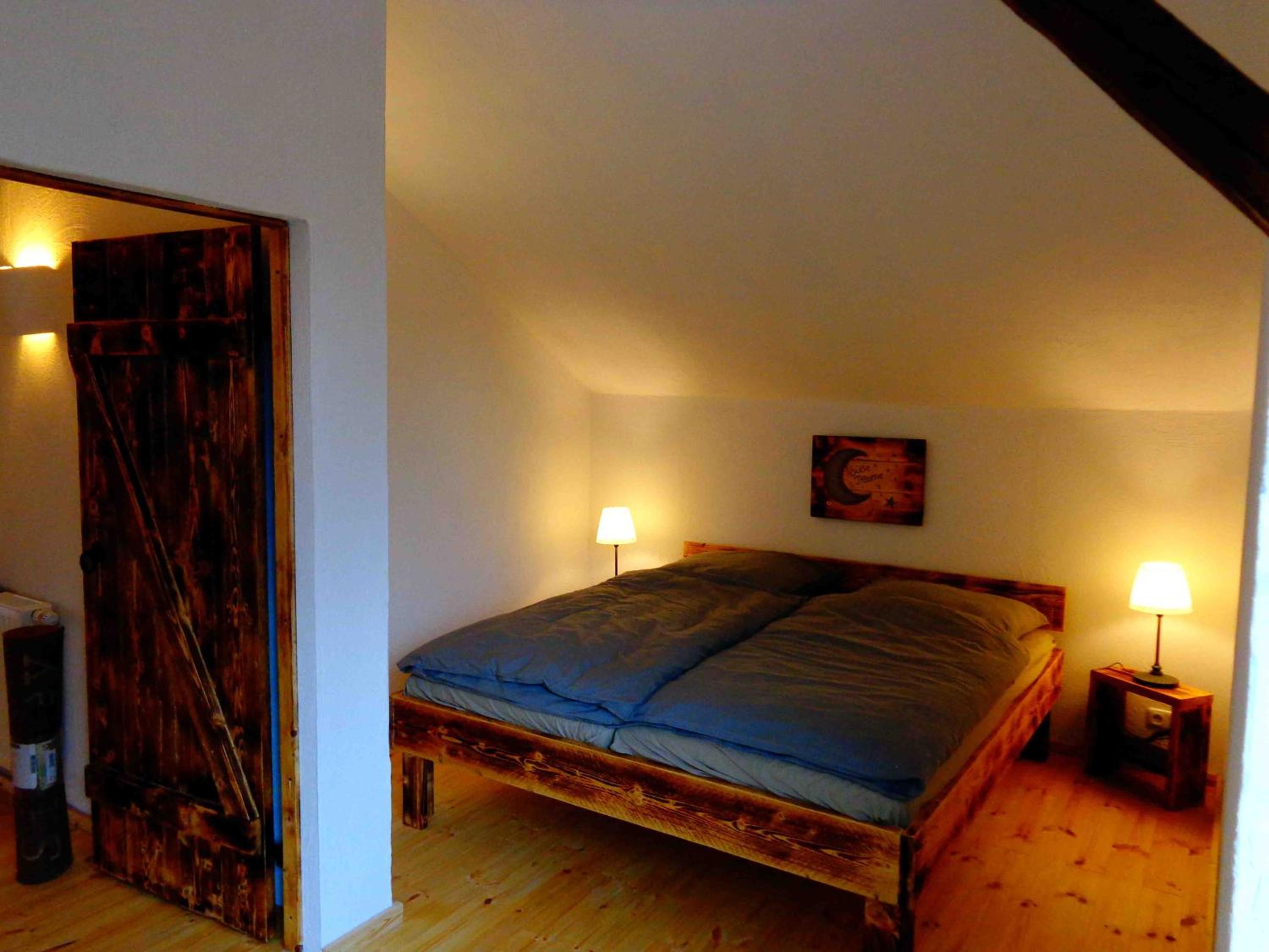 Apartment with Balcony - Photo 22