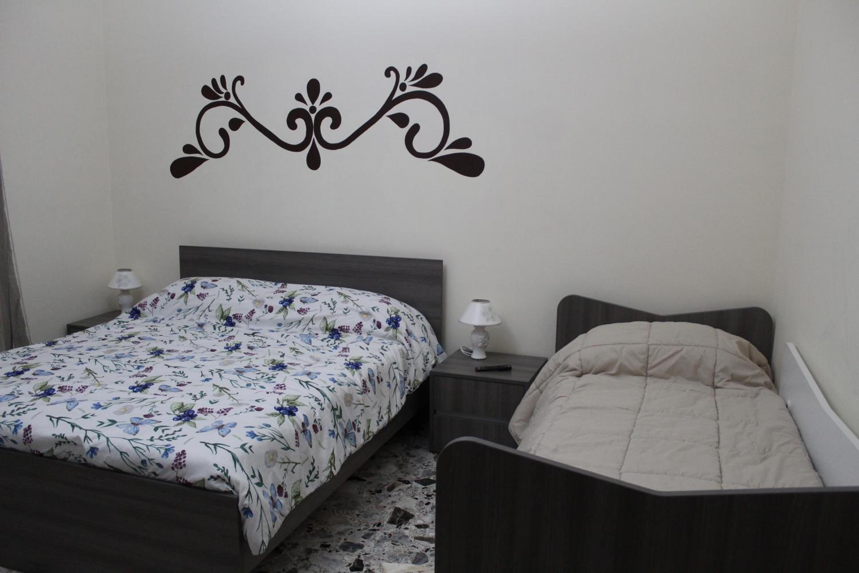 Family Room with Private Bathroom photo 1