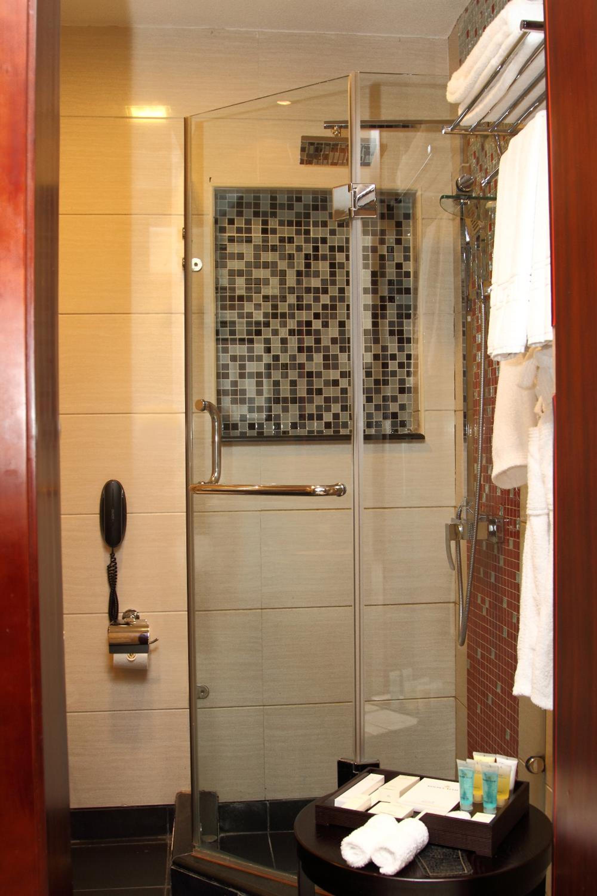 Business King Suite photo 1