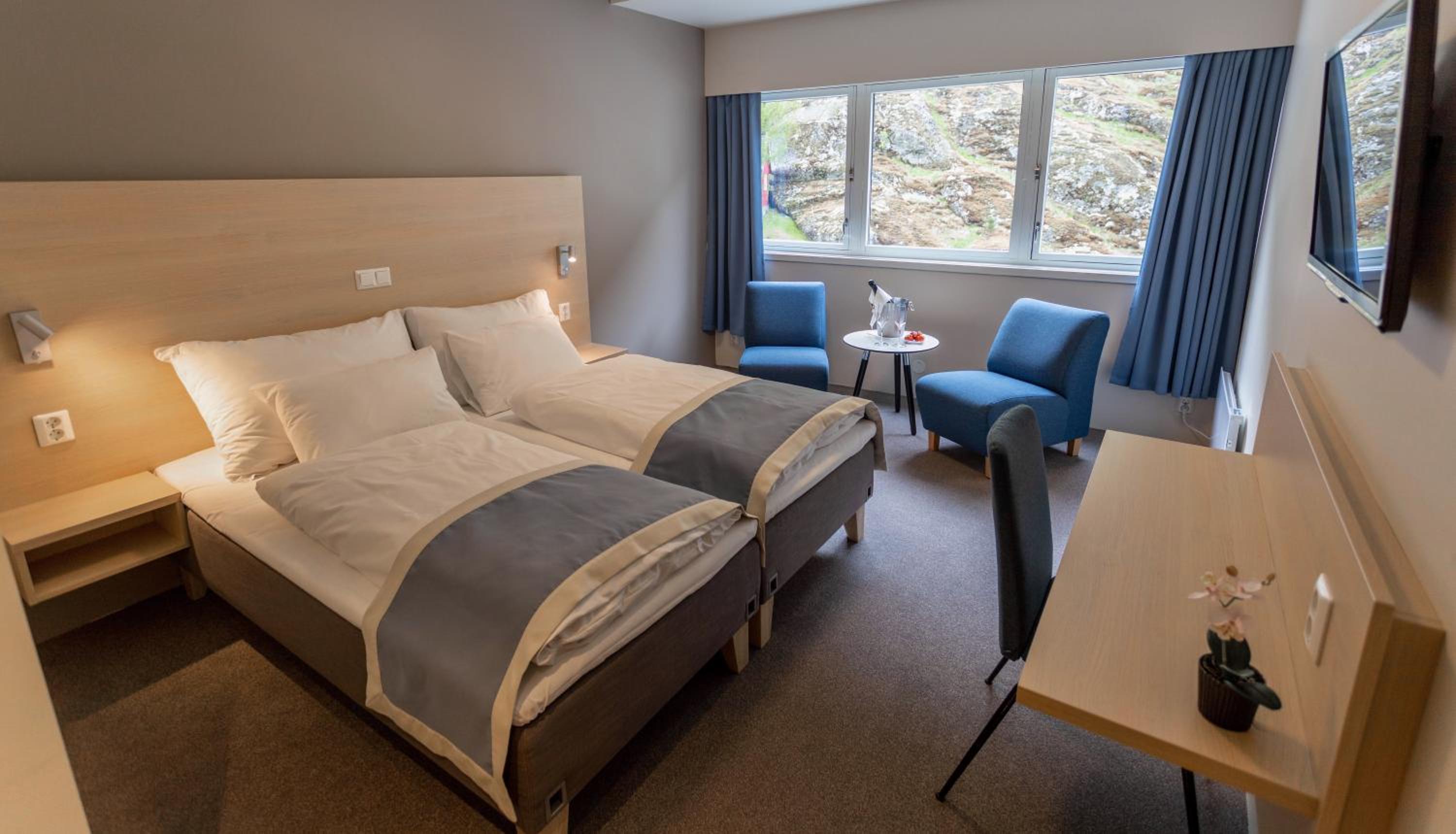 Double Room - Photo 5