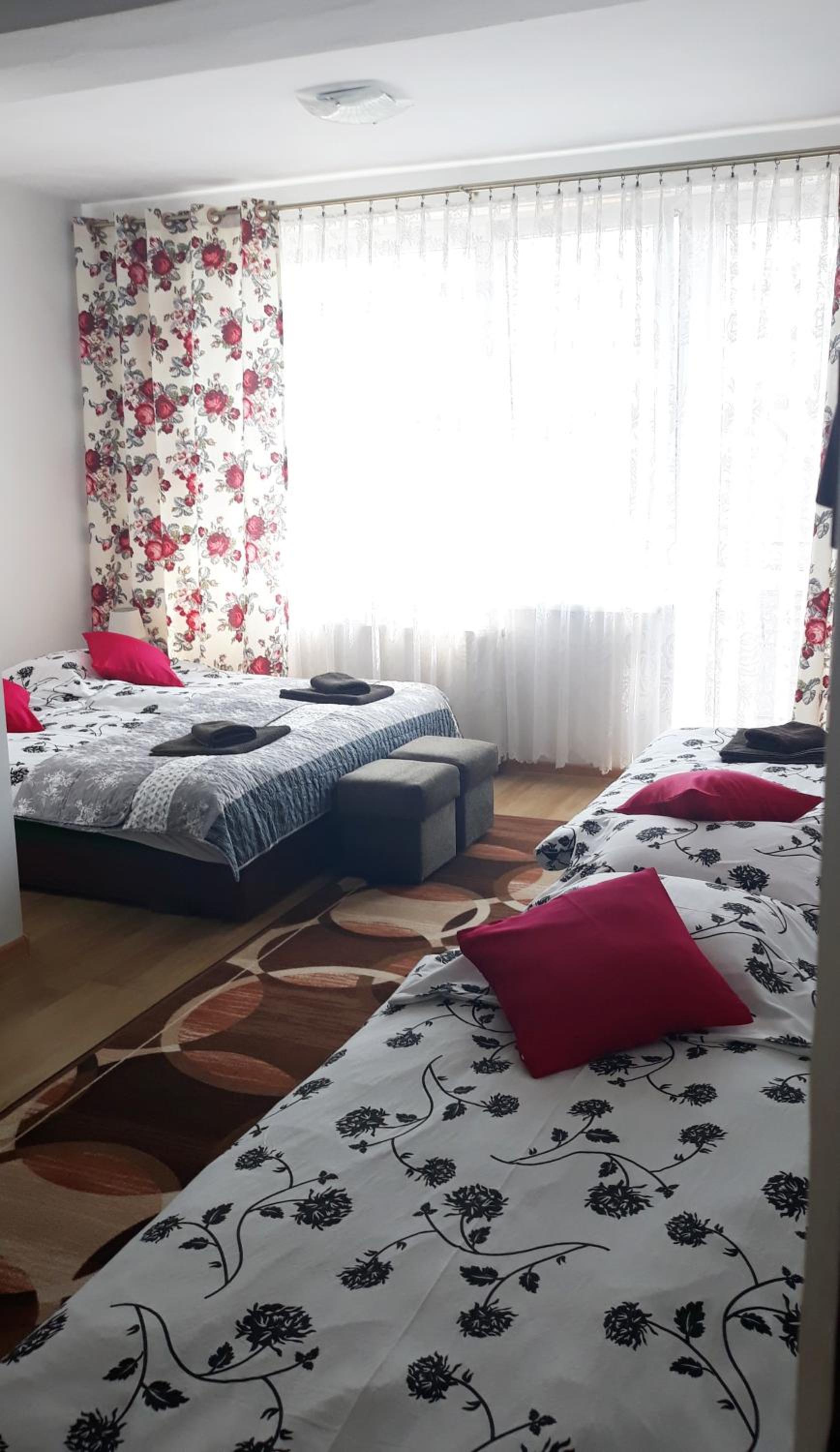 Standard Quadruple Room with Bathroom photo 1