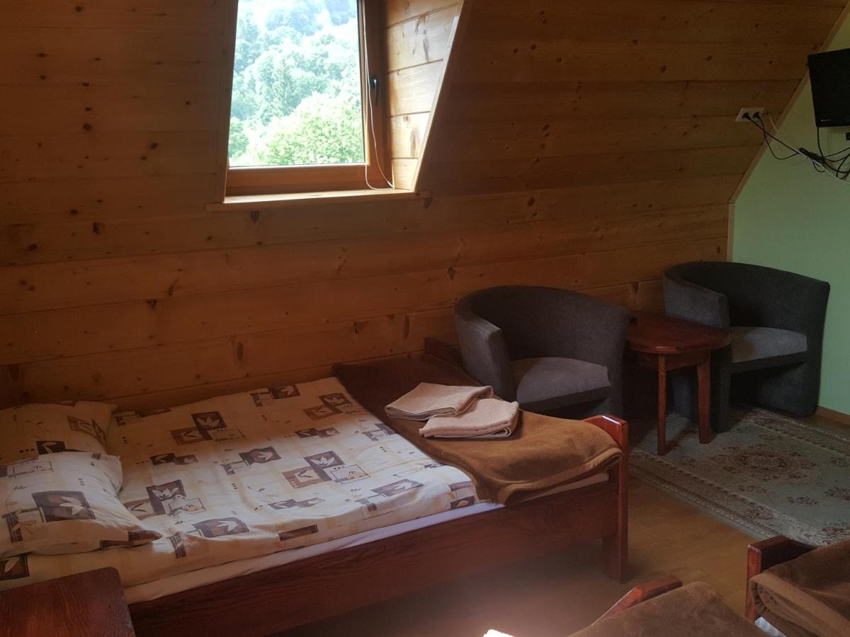 Quadruple Room with Mountain View photo 1
