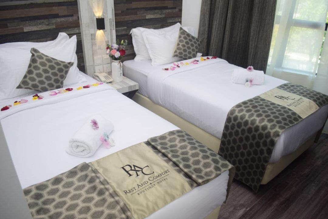 Deluxe Twin Room - Photo 2