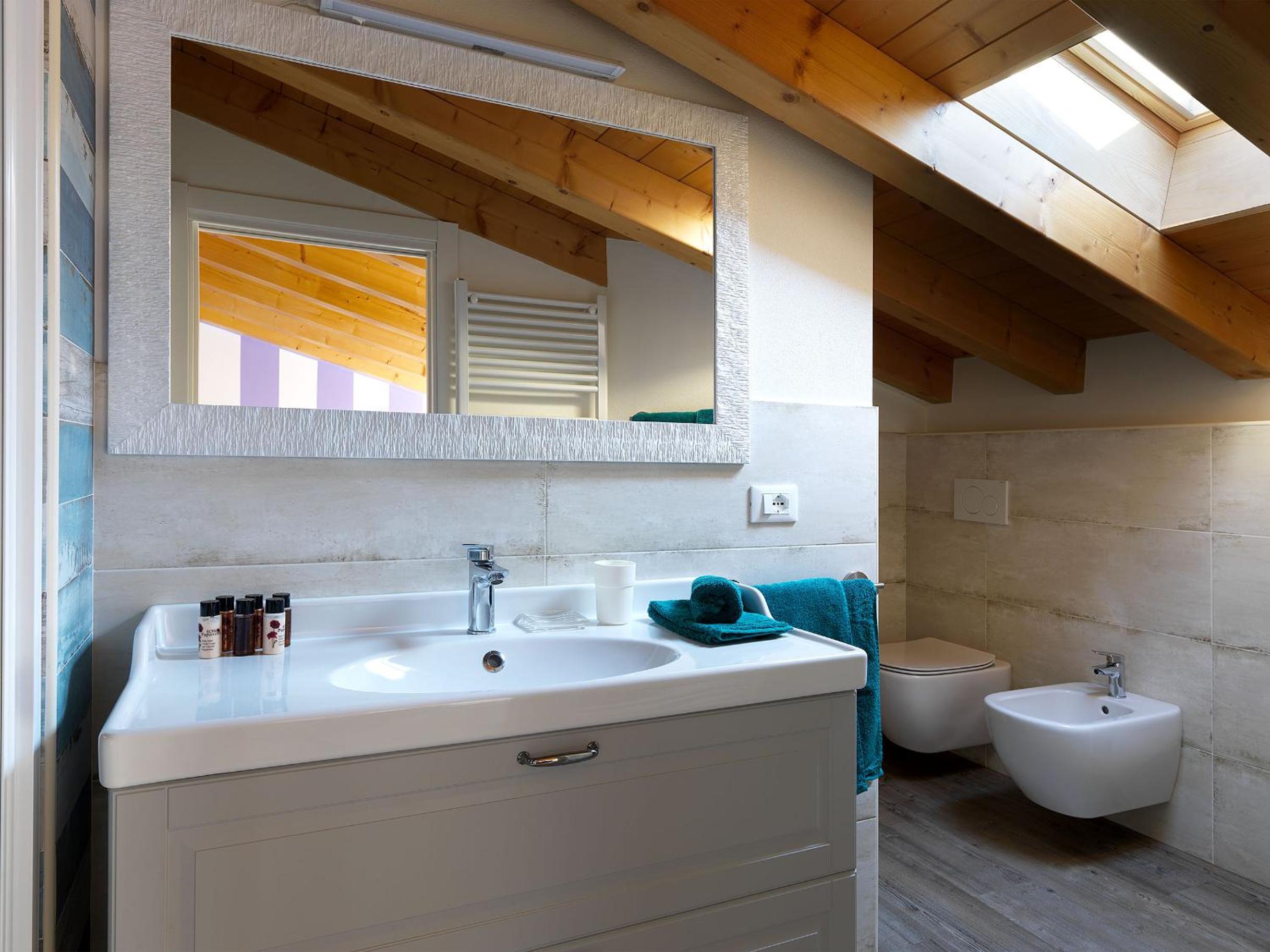 Double Room - Photo 2