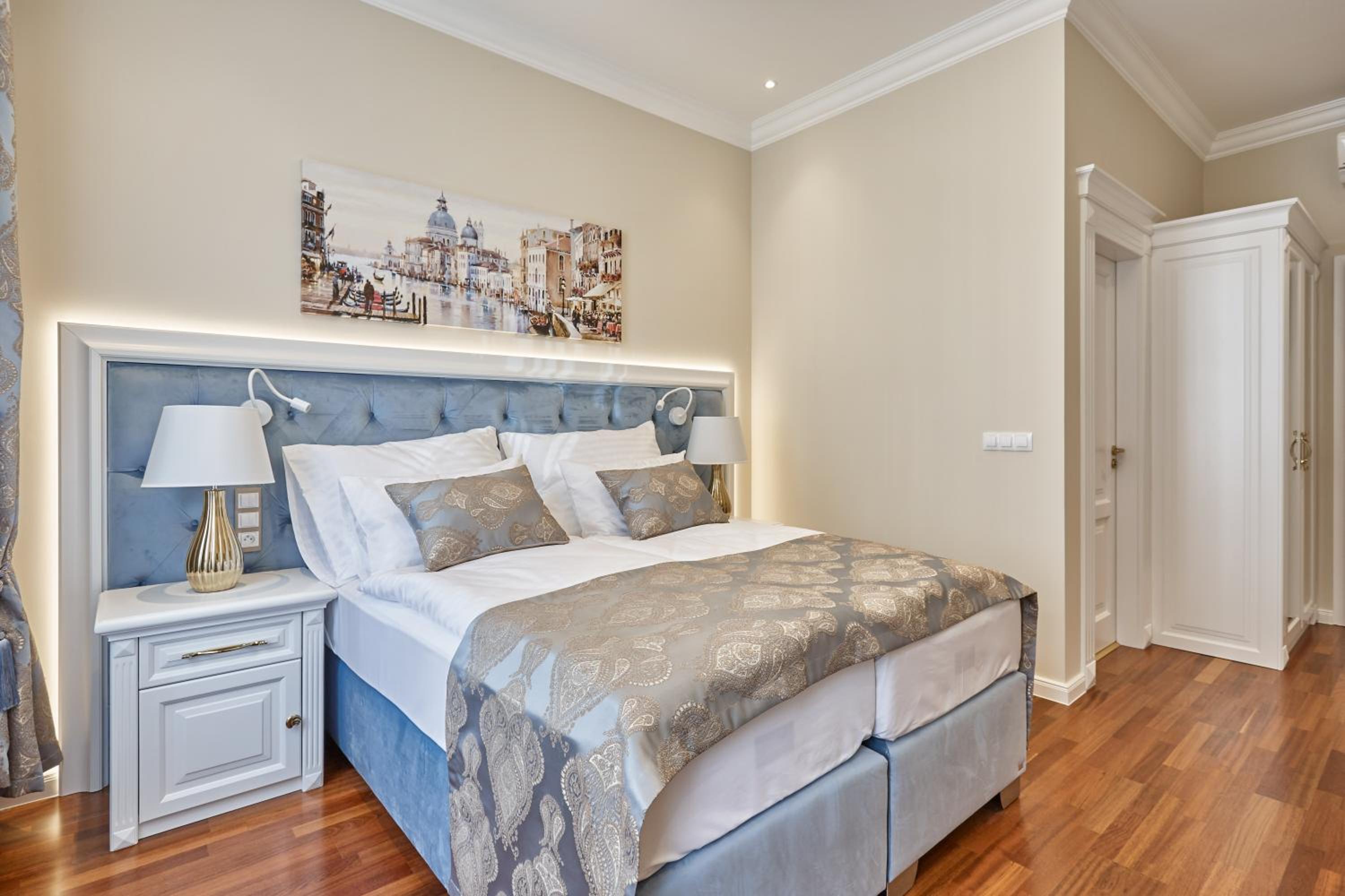 Superior Queen Room - Photo 2
