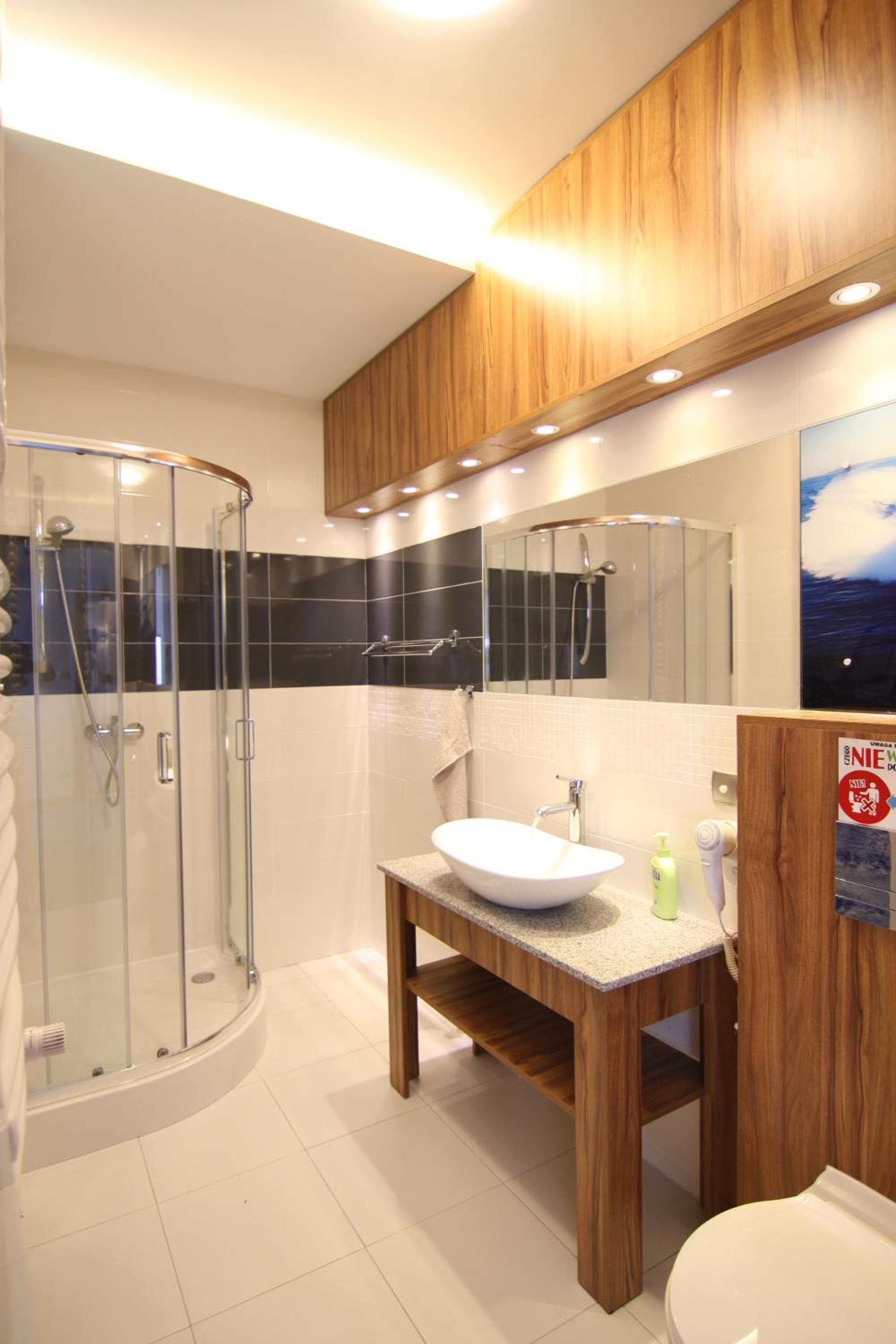 Apartment with Lake View photo 3