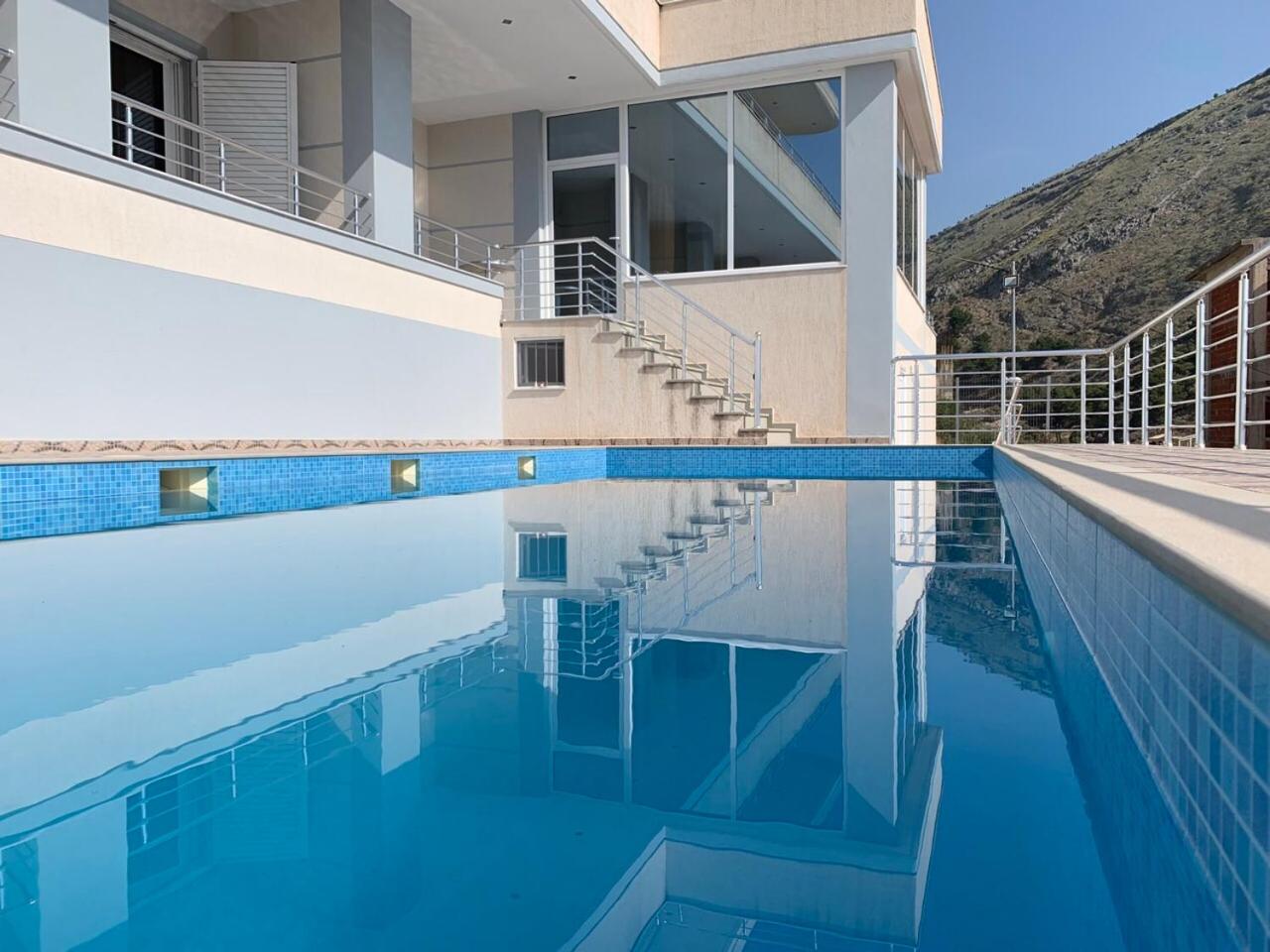 Superior Apartment photo 2