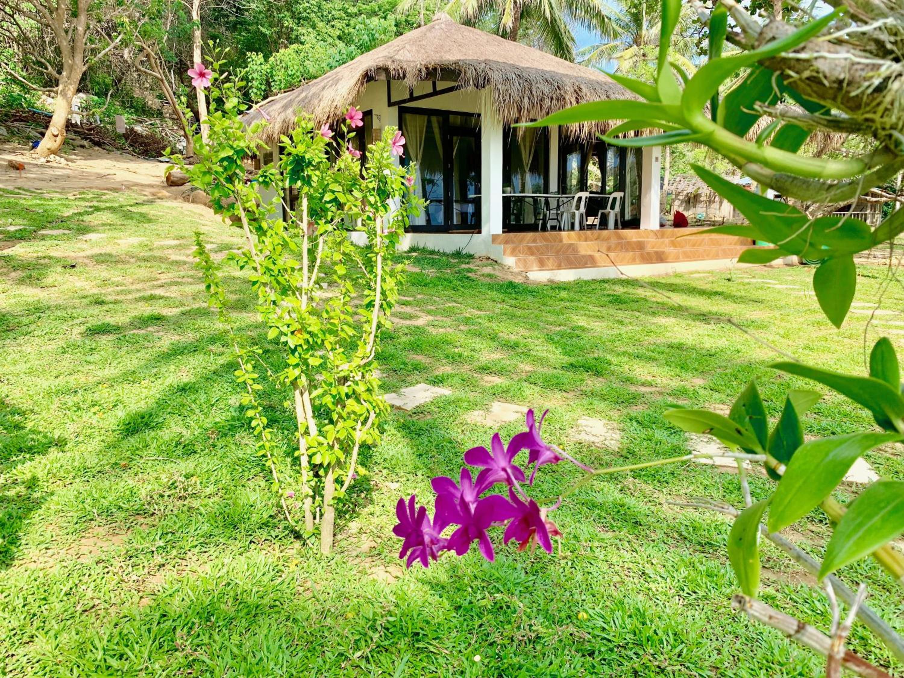 Two-Bedroom Villa - Beach Front - Photo 13