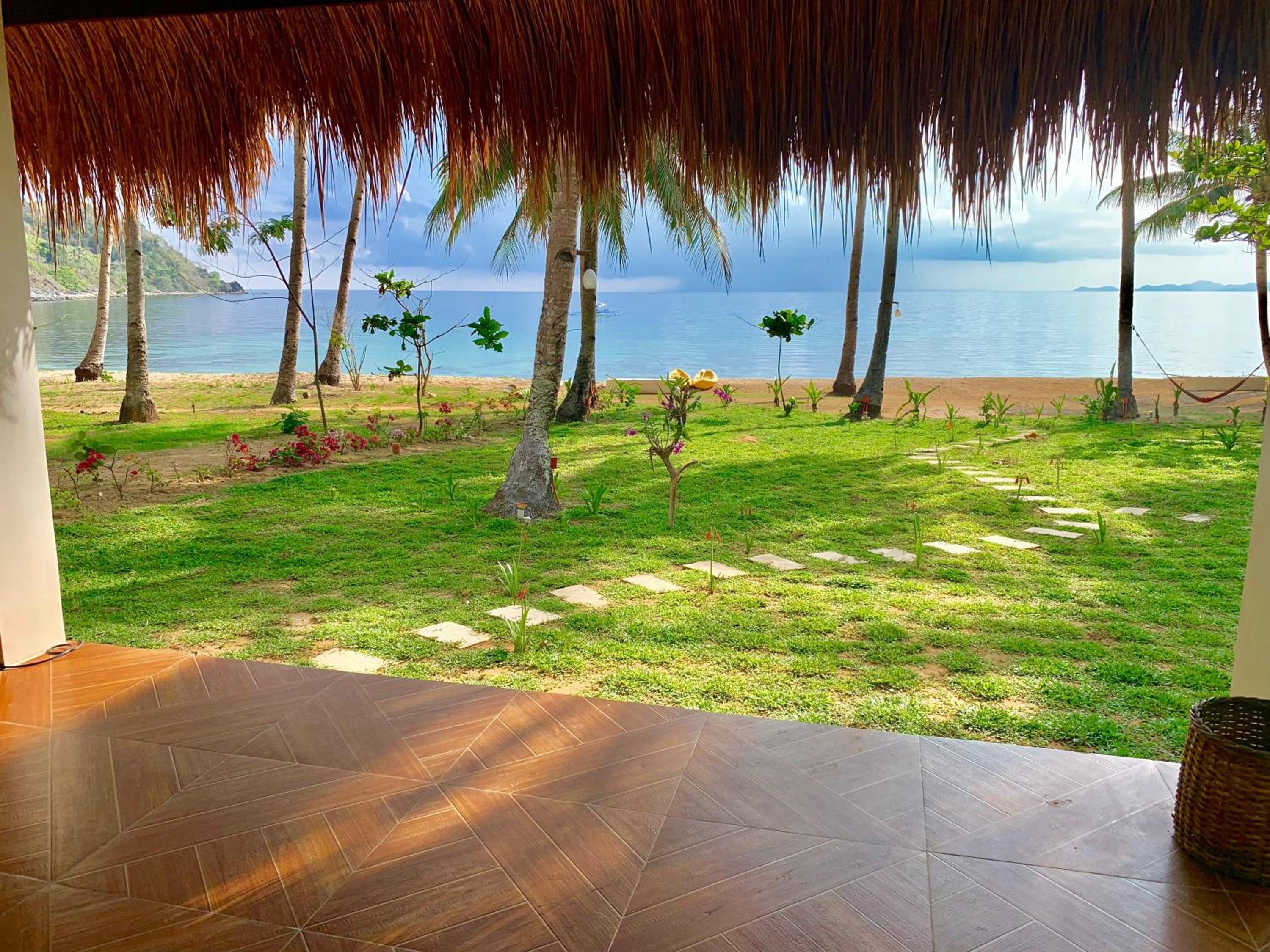 Two-Bedroom Villa - Beach Front - Photo 6