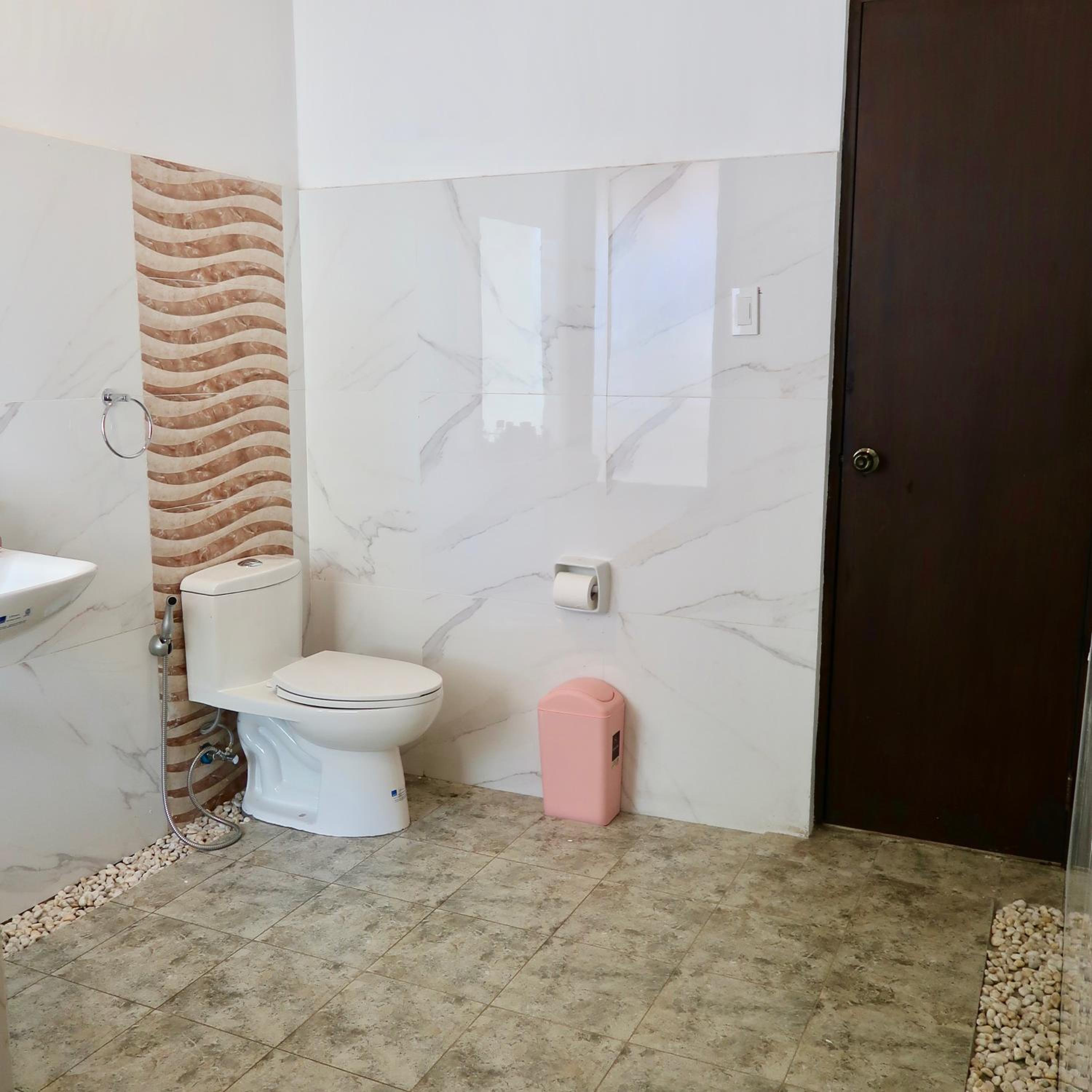 Two-Bedroom Villa - Beach Front - Photo 32