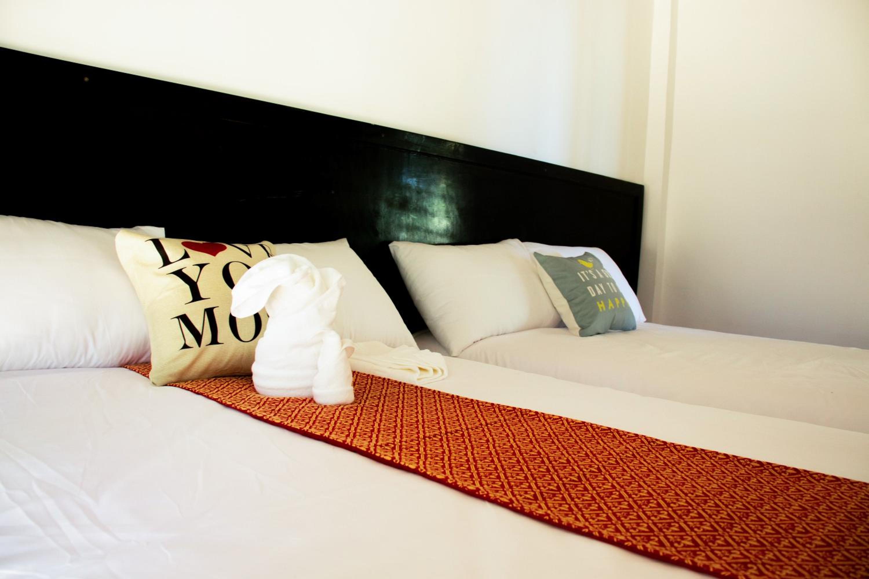 Two-Bedroom Villa - Beach Front - Photo 15