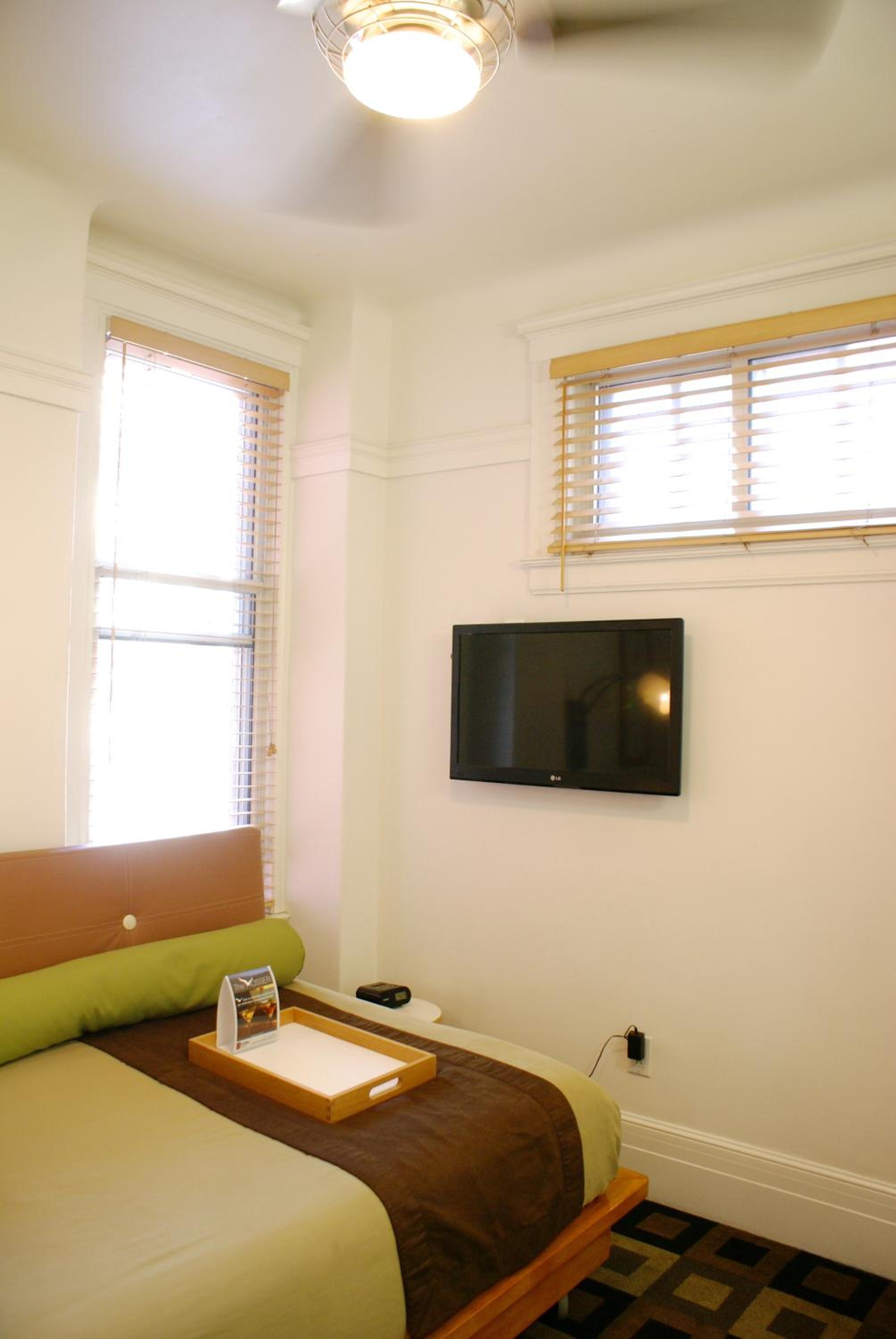 Double Room with Shared Bathroom photo 1