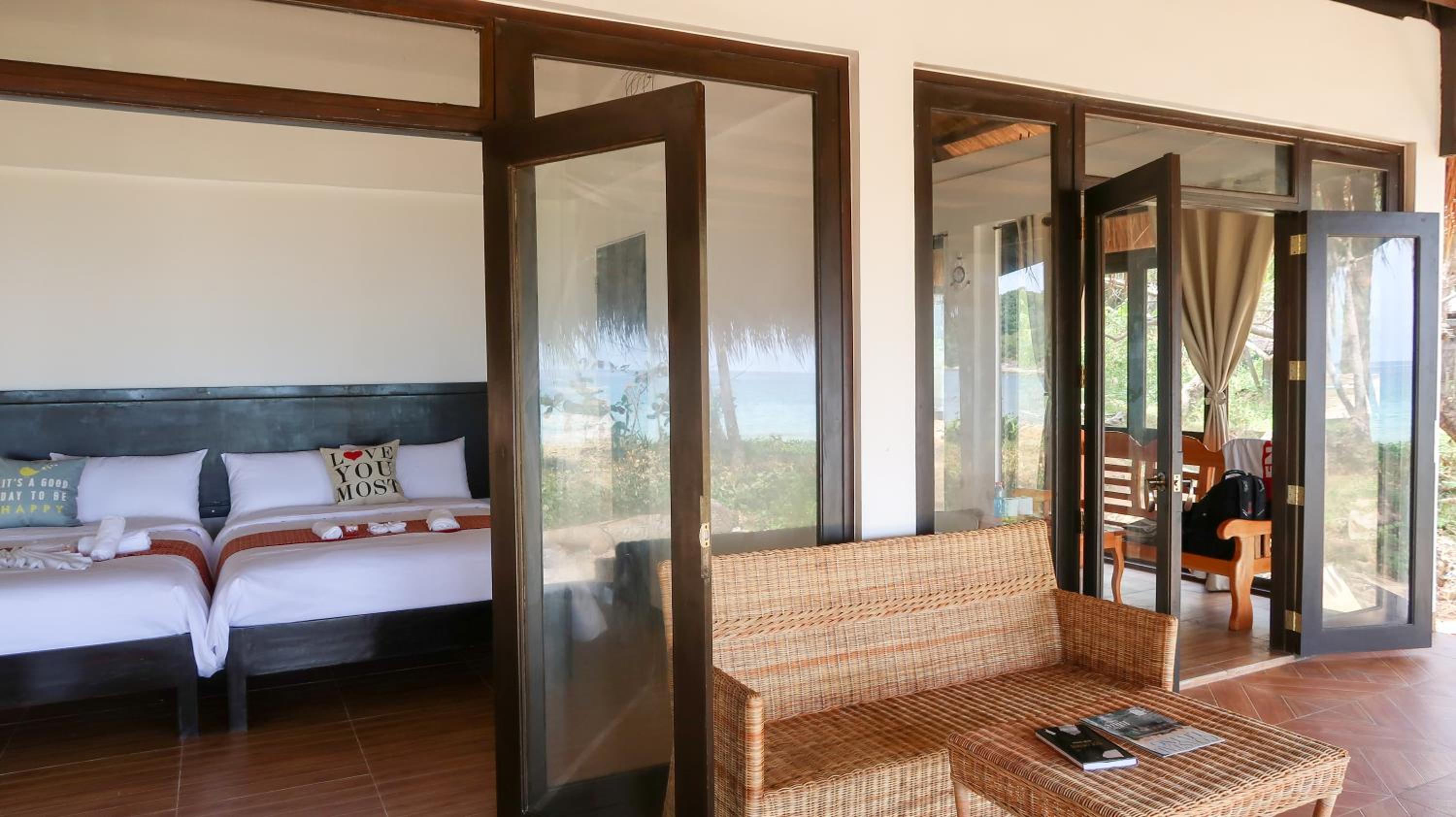 Two-Bedroom Villa - Beach Front - Photo 21