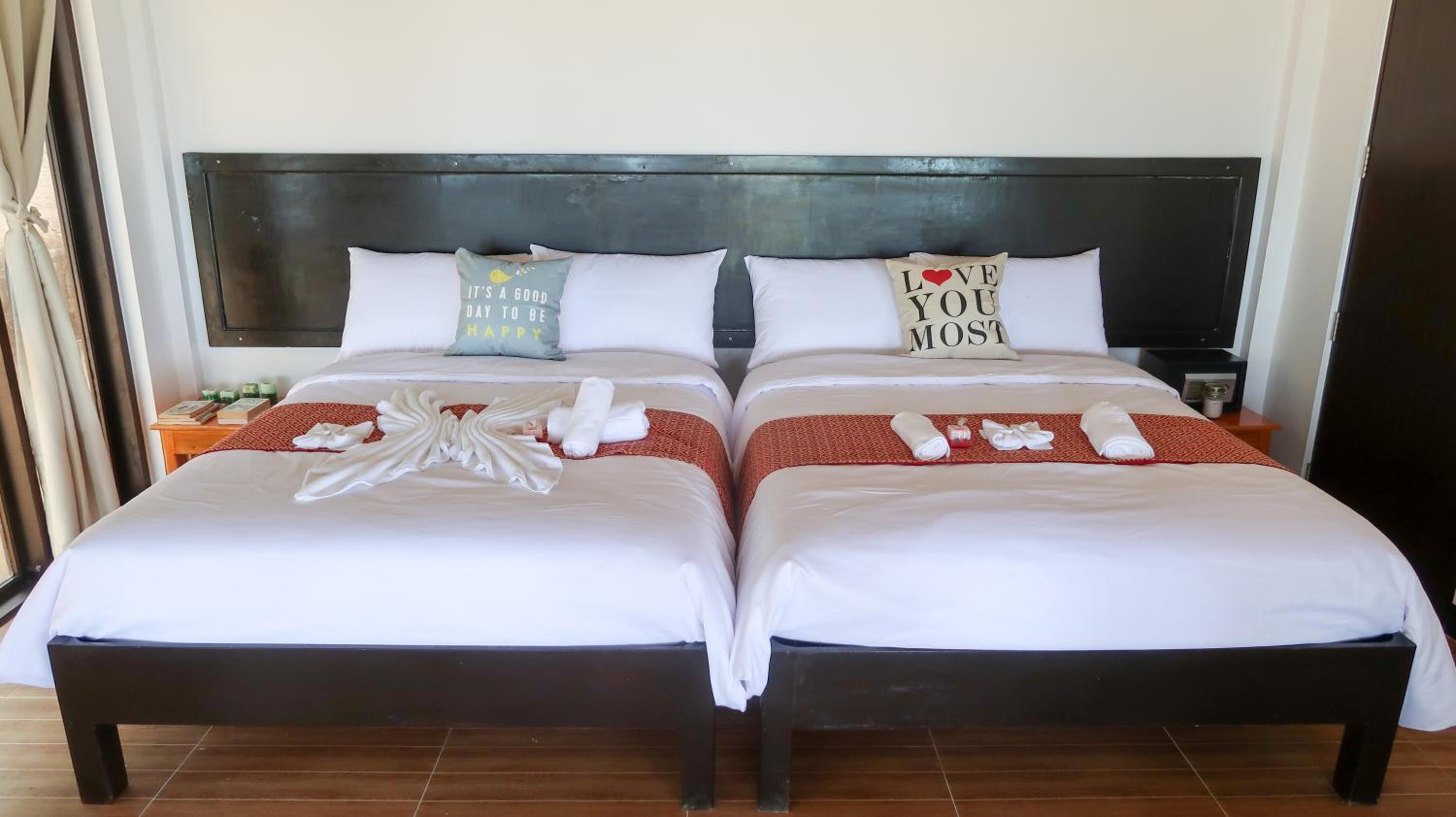 Two-Bedroom Villa - Beach Front - Photo 27